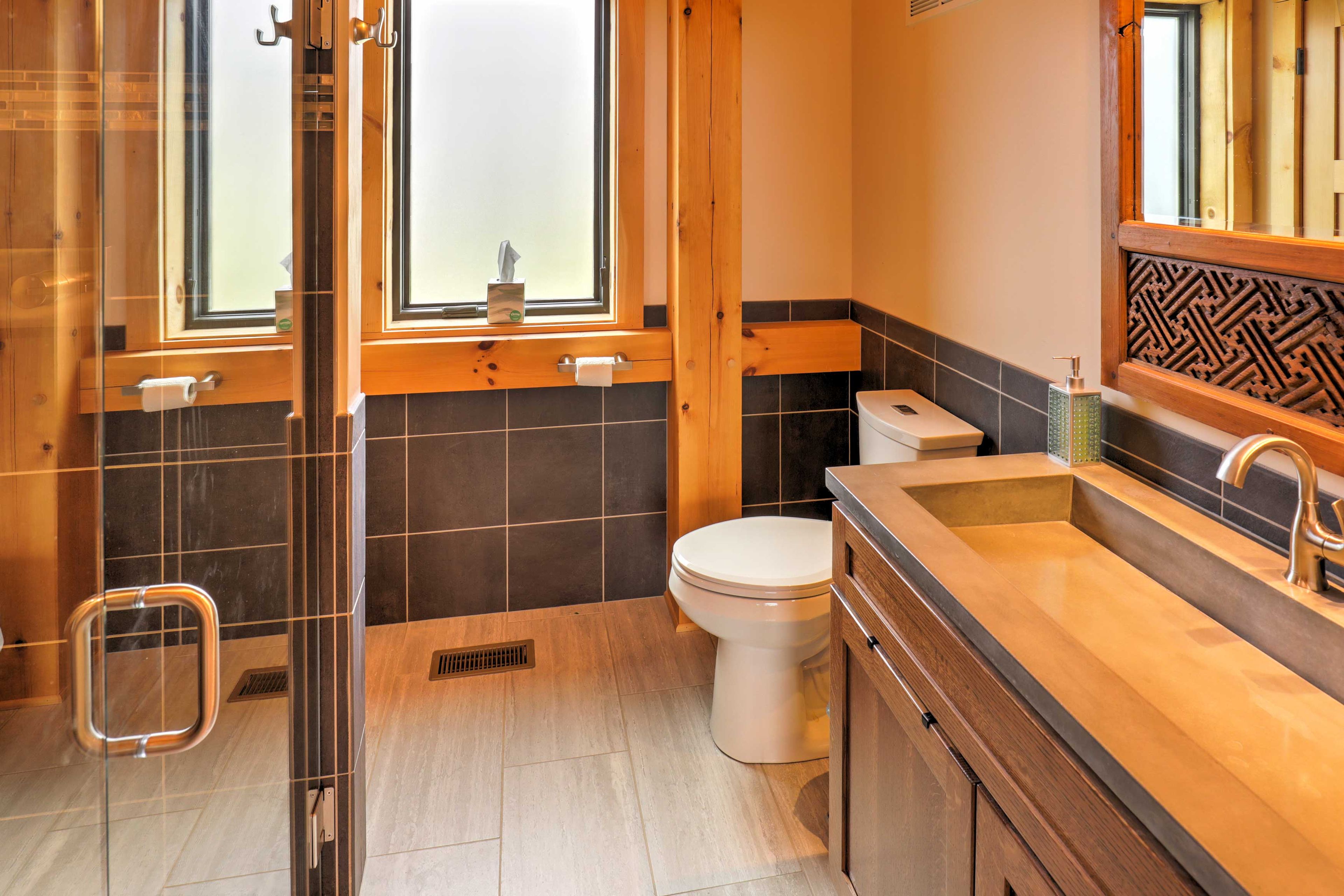 Bathroom | Towels Provided