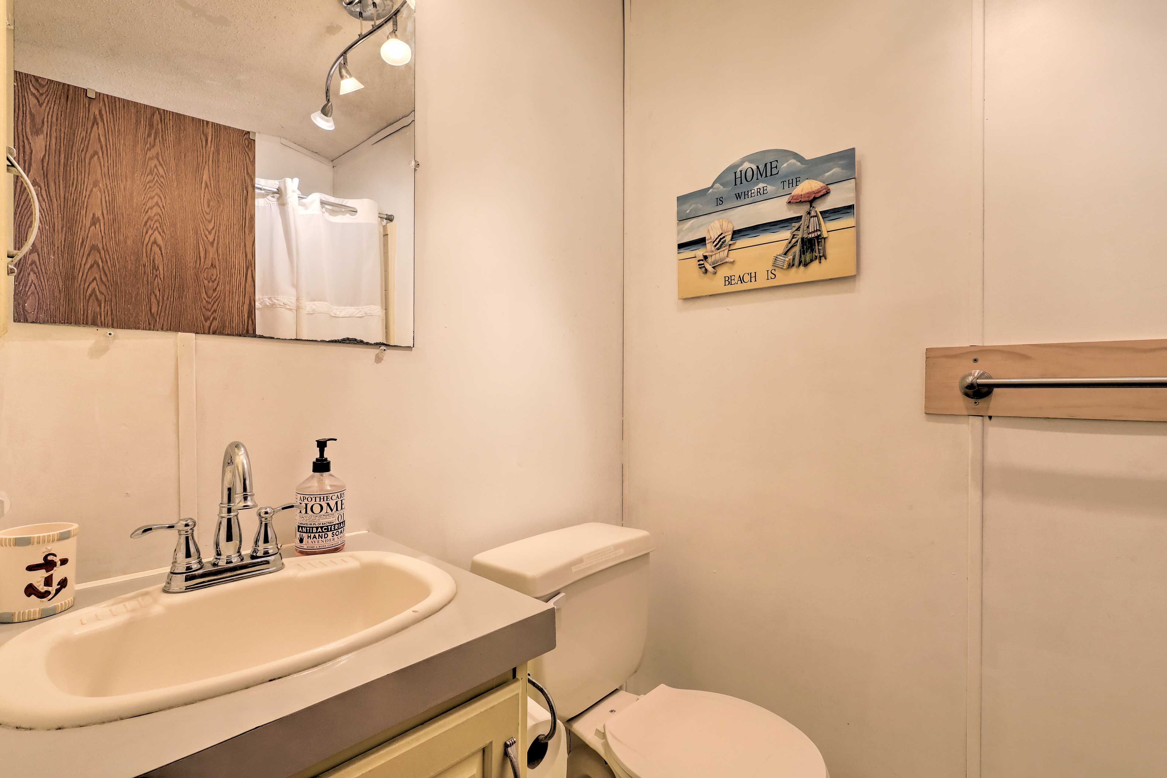 Full Bathroom