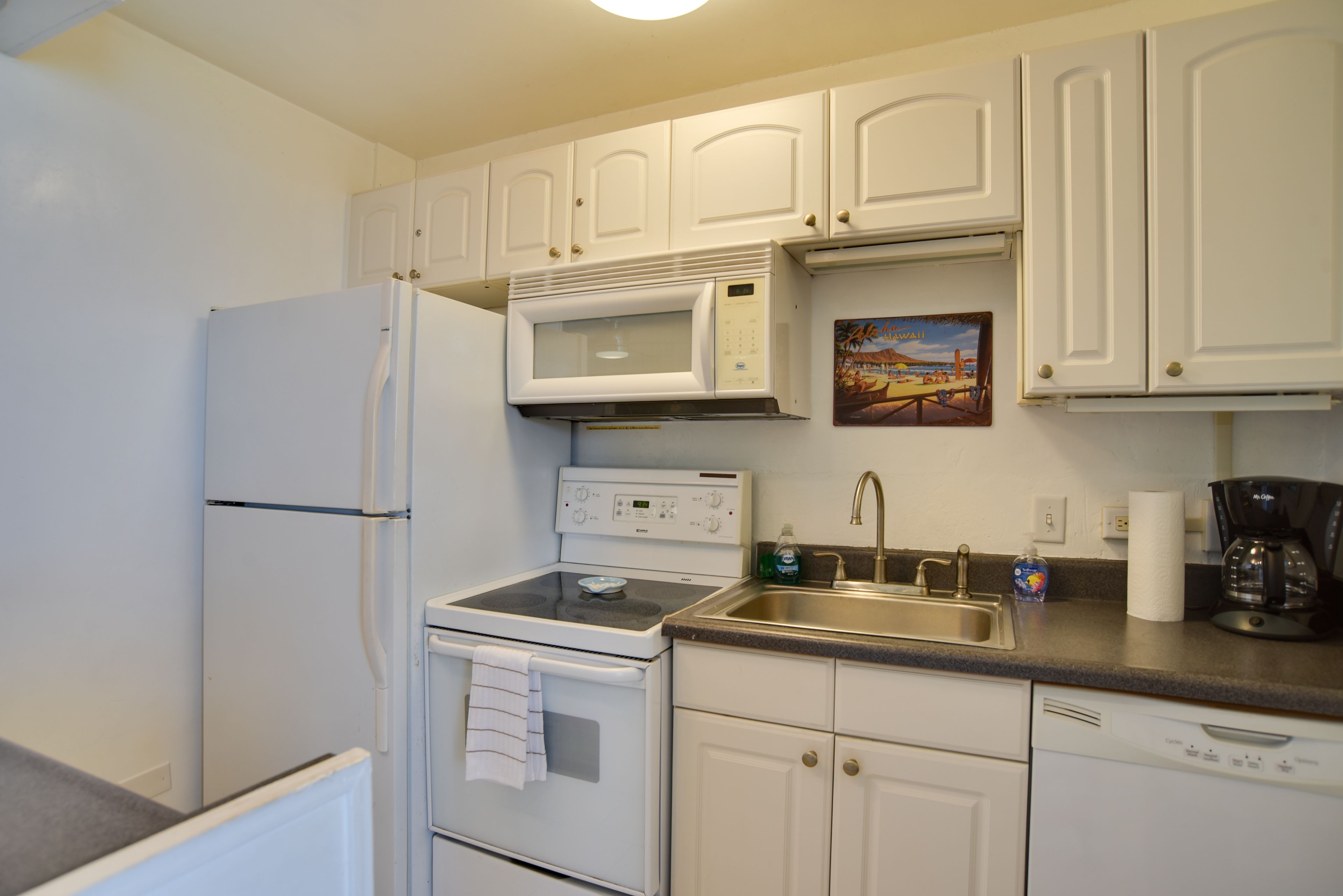 Kitchen | Fully Equipped | Coffee Maker
