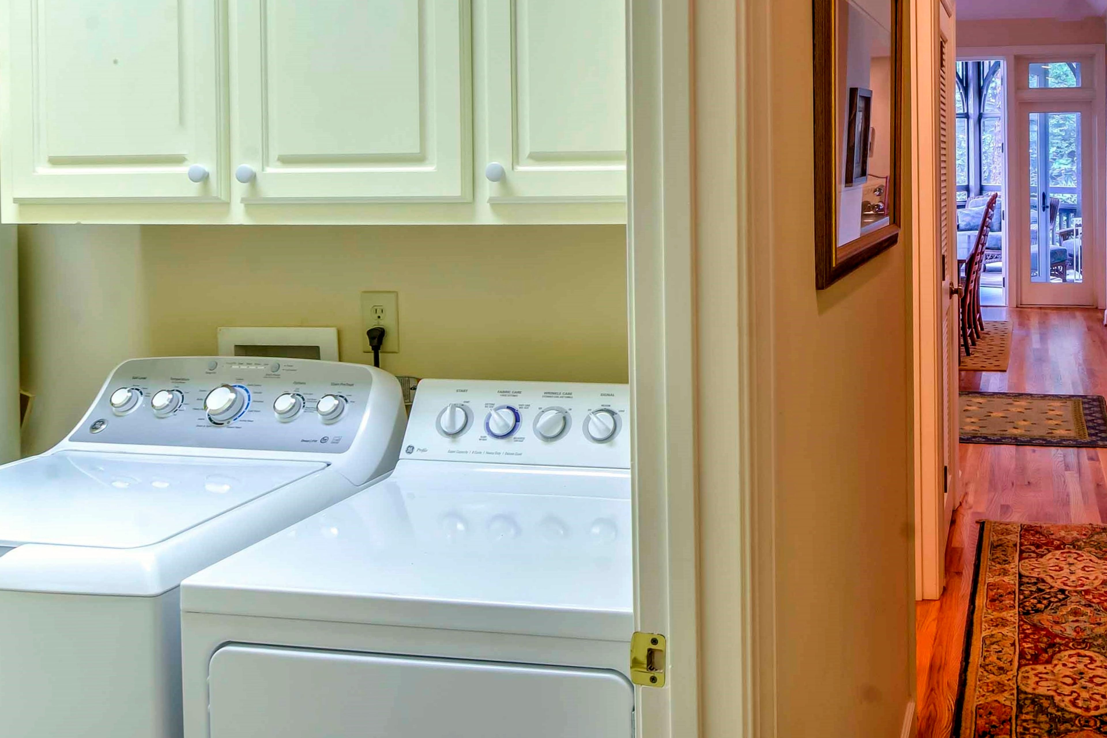 No need to pack your whole wardrobe - you'll have laundry machines in the condo!