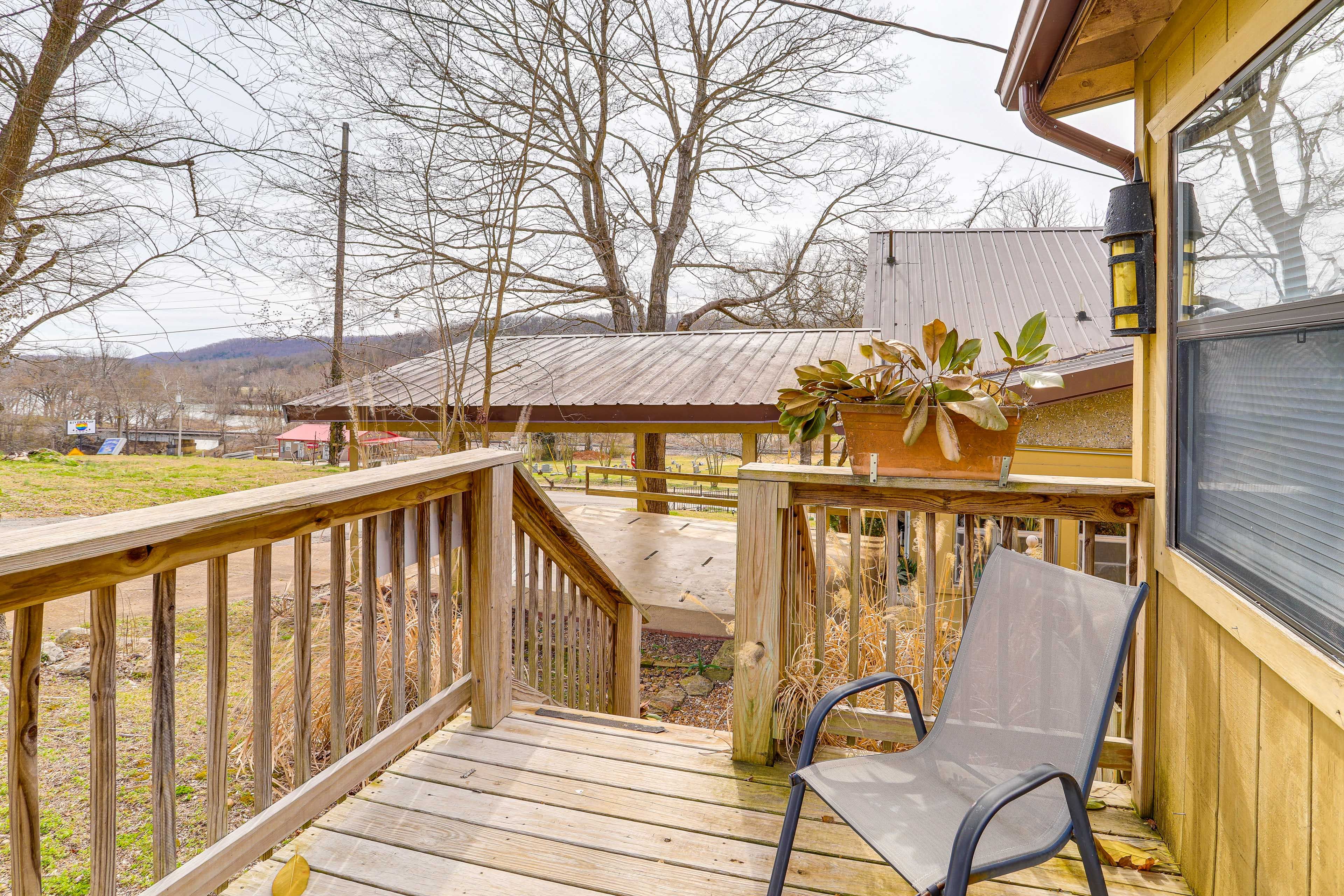 Studio Guest House Deck | Carport Parking (2 Vehicles) | Driveway (4 Vehicles)