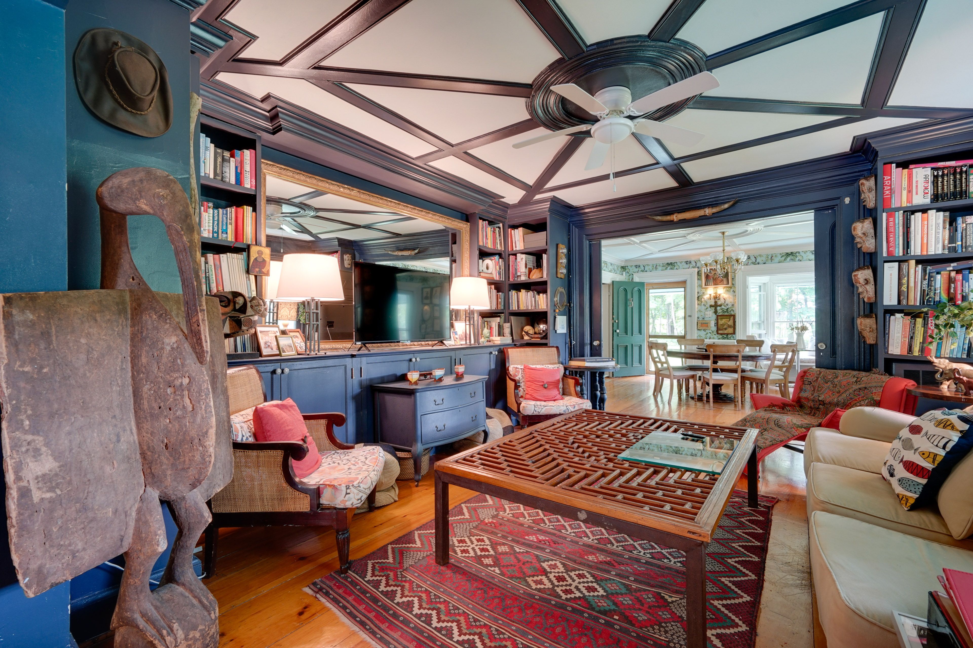 Living Room | Free WiFi | Central Heating | A/C
