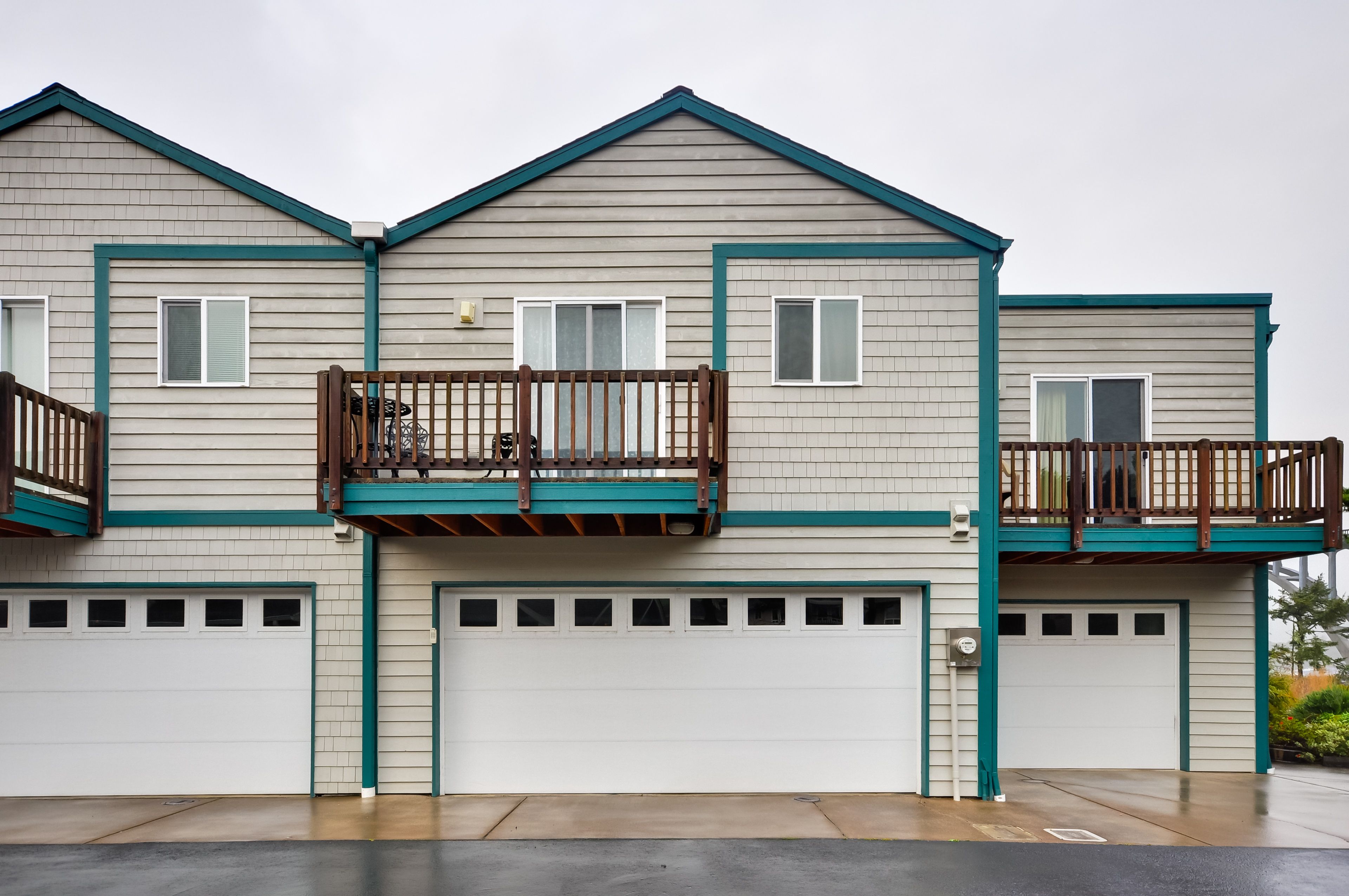 Parking | Garage (2 Vehicles) | Street Parking (First-Come, First-Served)