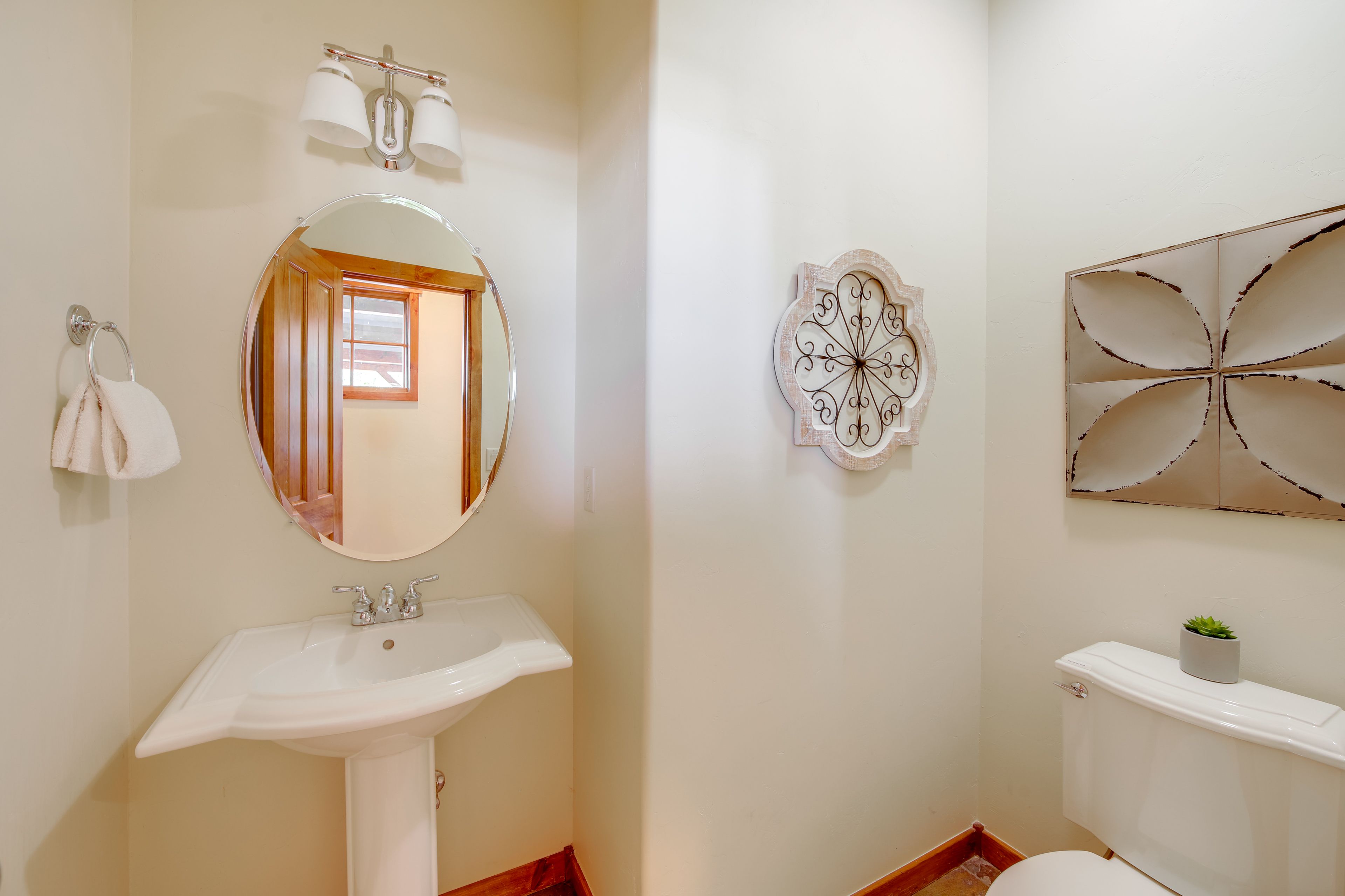 Half Bath | 1st Floor