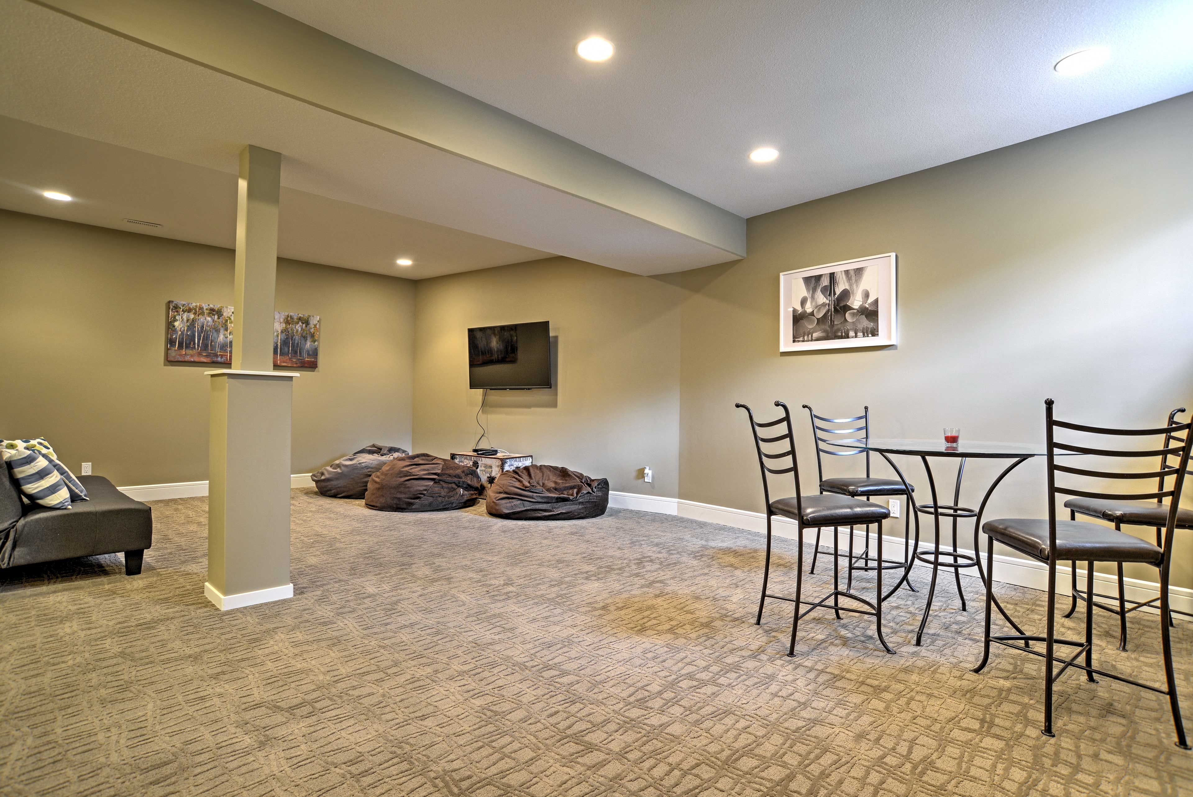 Media Room | Flat-Screen TV
