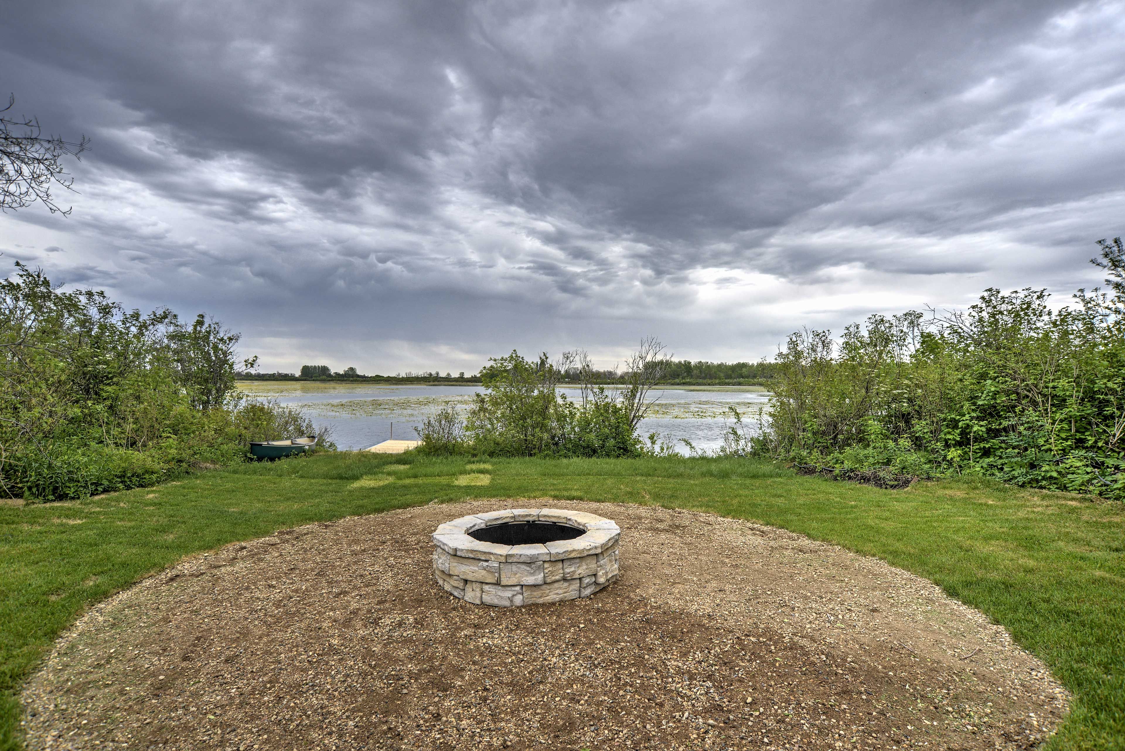 Private Yard | Fire Pit | Water Access | Dock