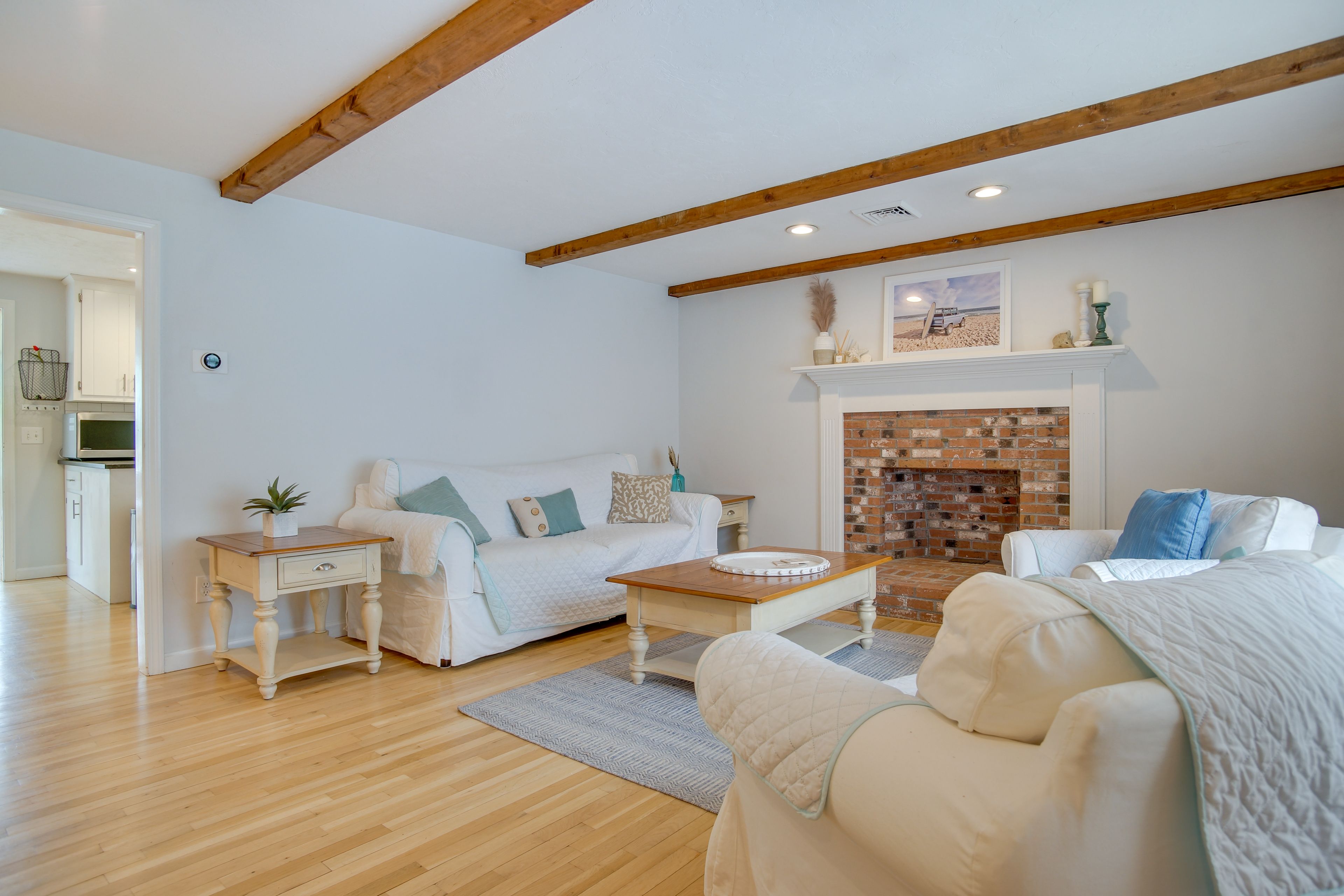 Living Room | Free WiFi | Smart TV | Central A/C