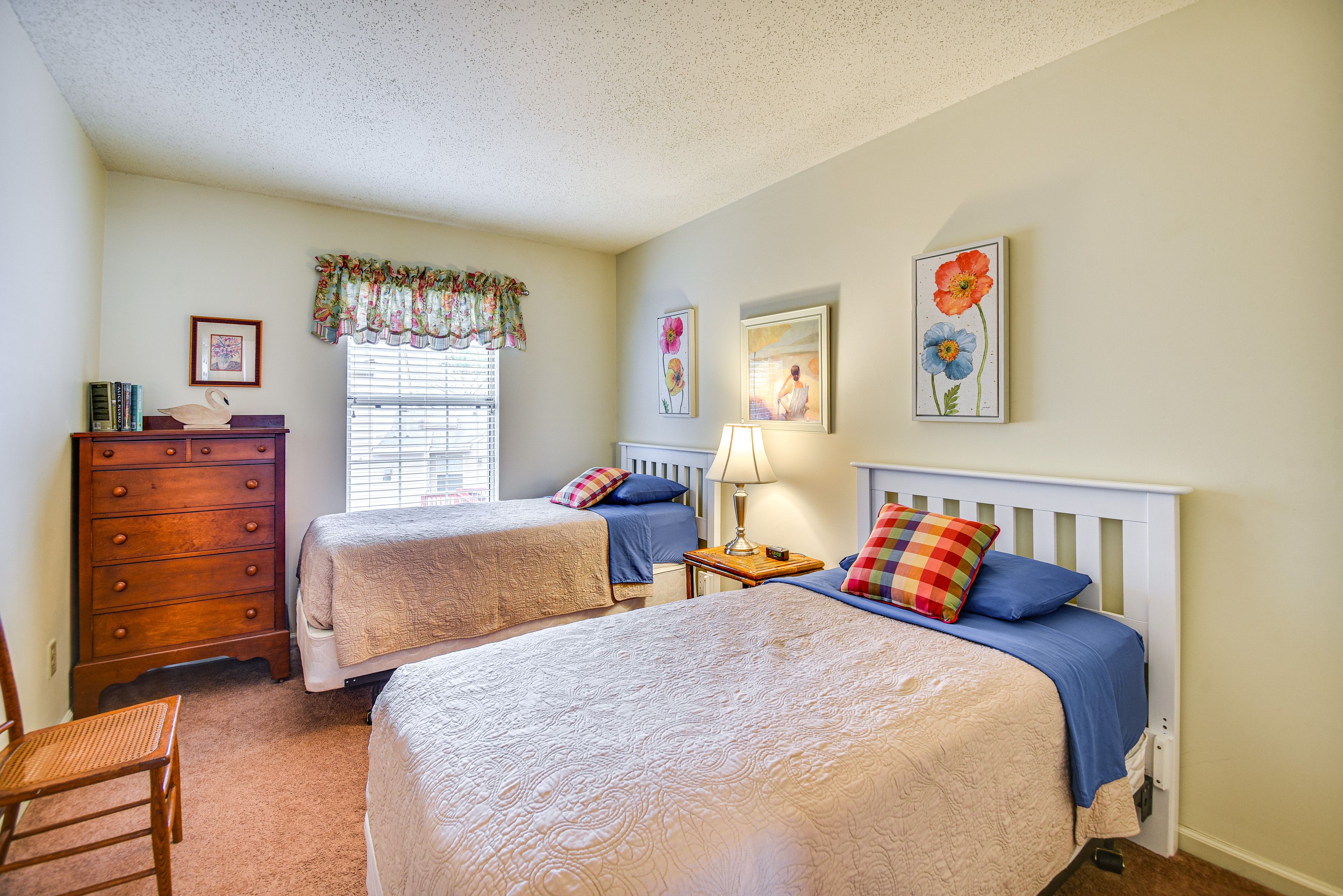 Bedroom 3 | 2 Twin Beds