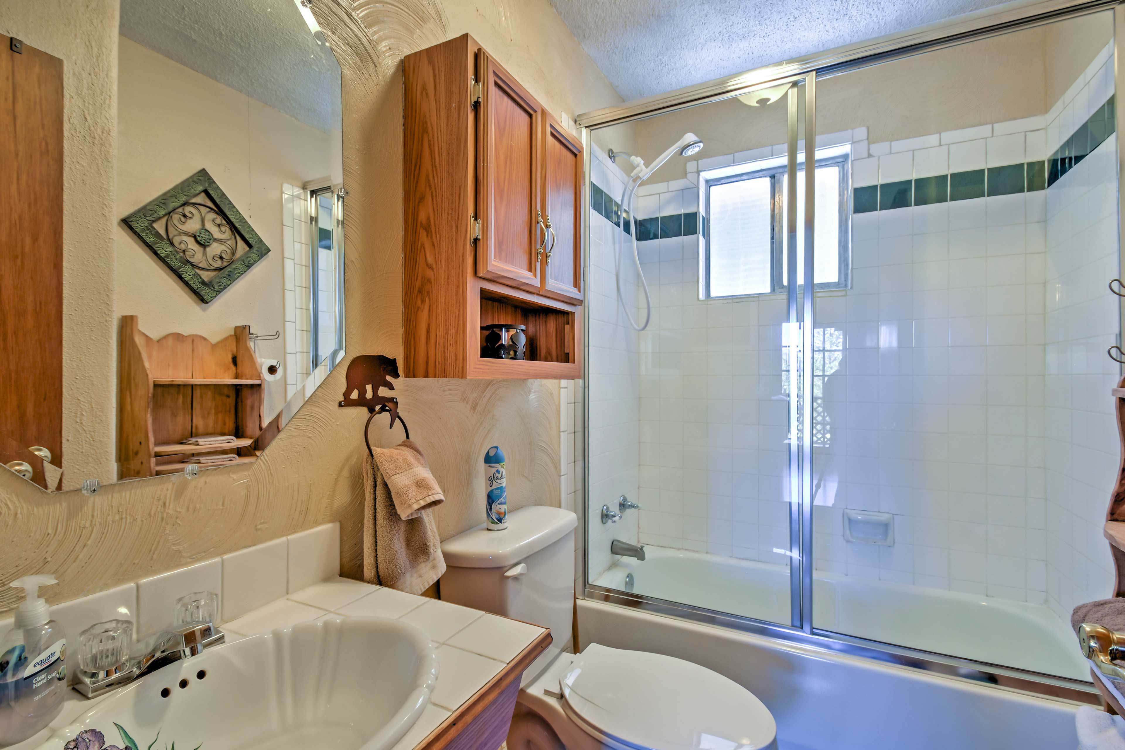 Full Bathroom