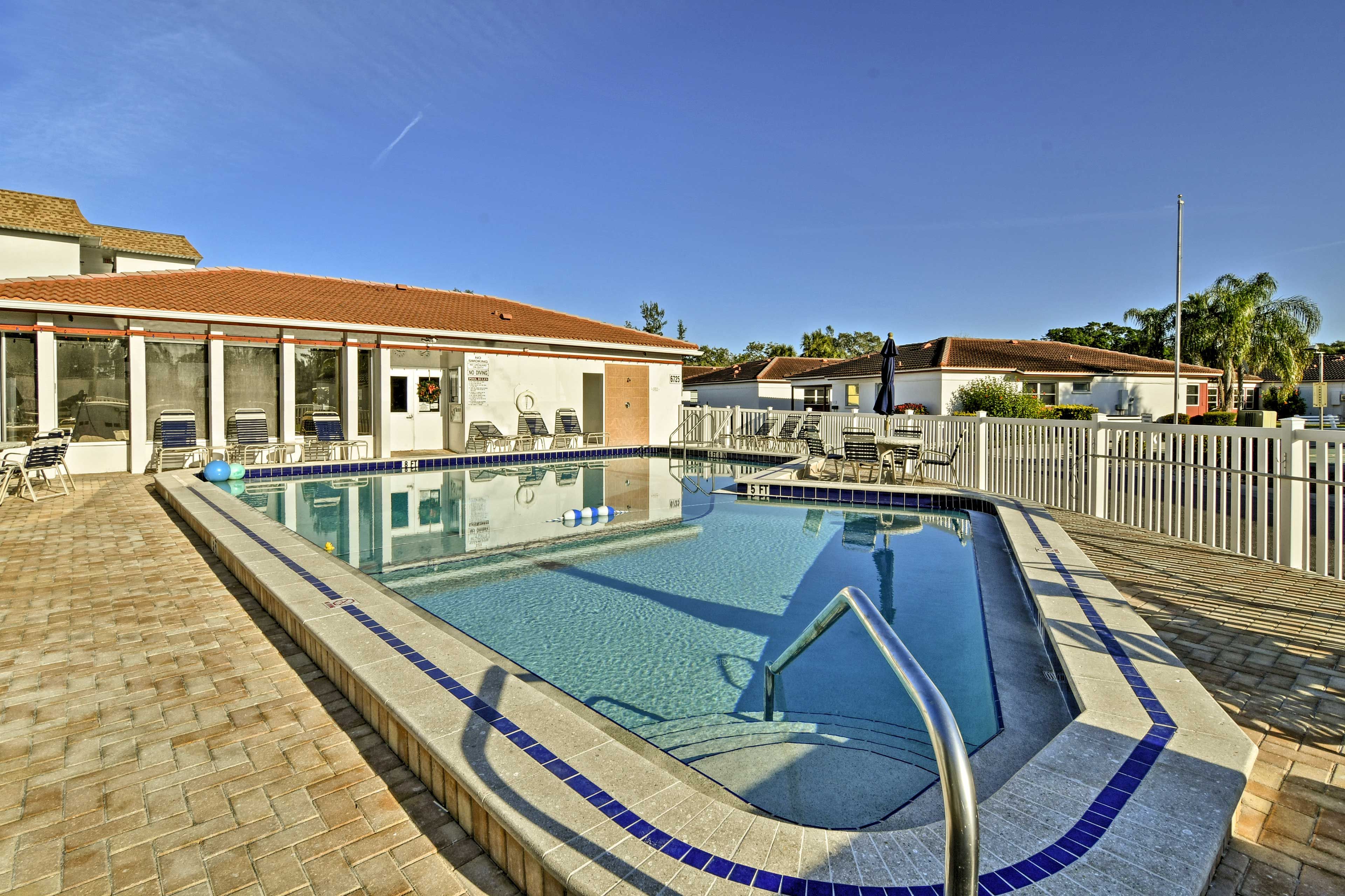 Community Pool | Heated