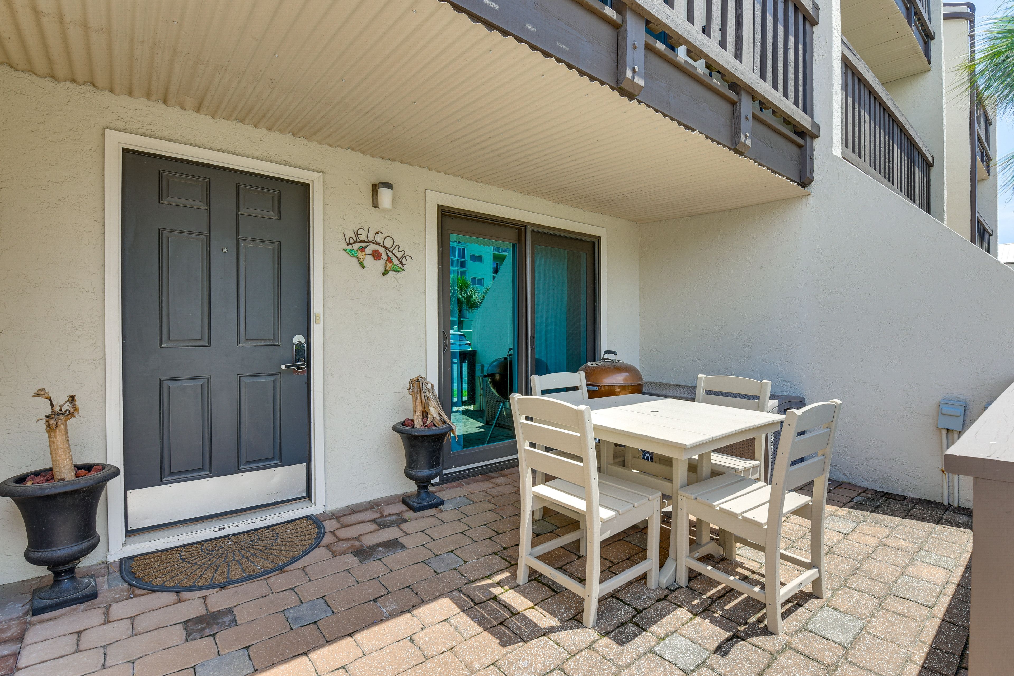 Front Entryway