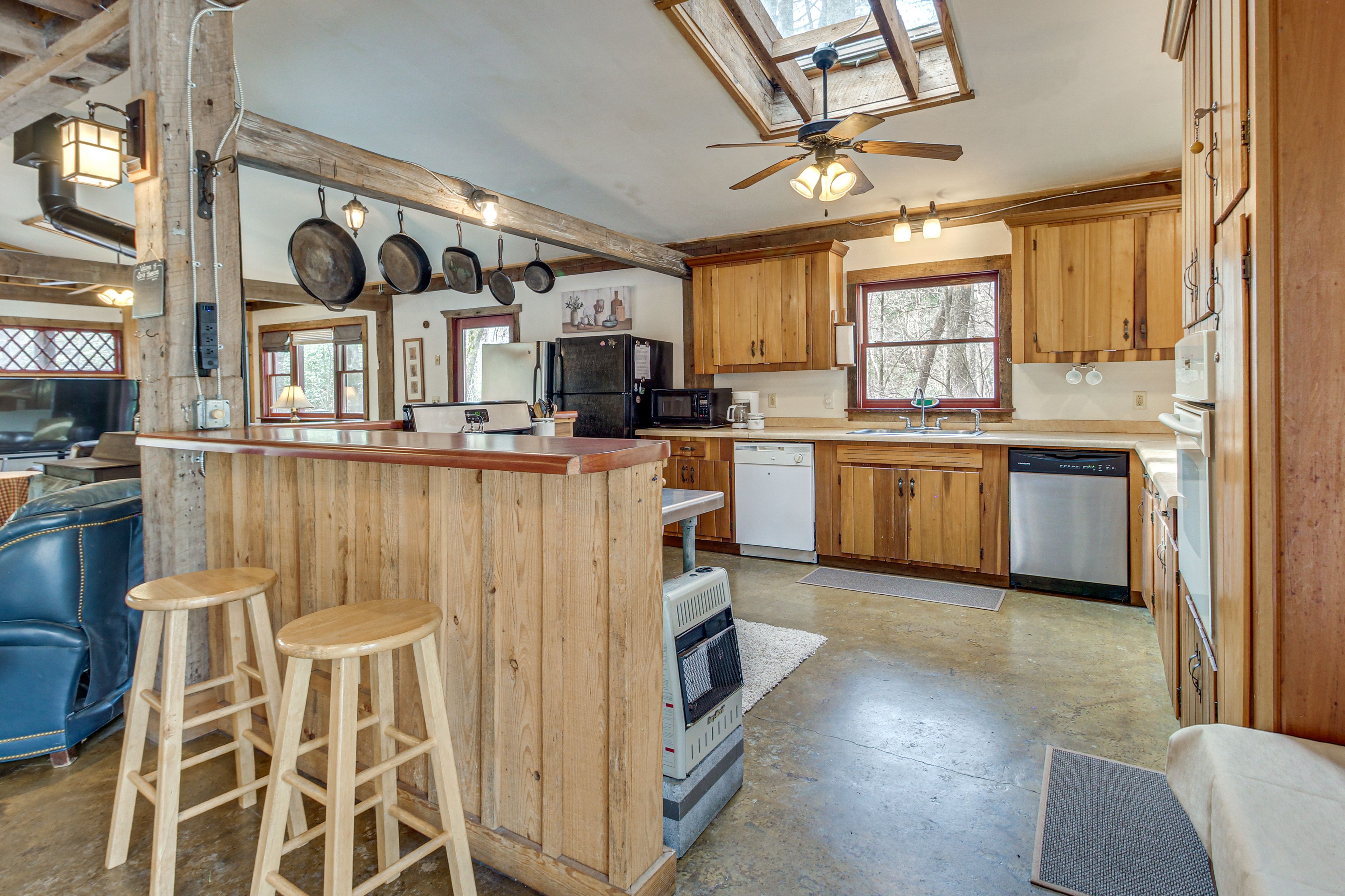 Kitchen | Cooking Basics | Dishwasher | Drip Coffee Maker | 1st Floor