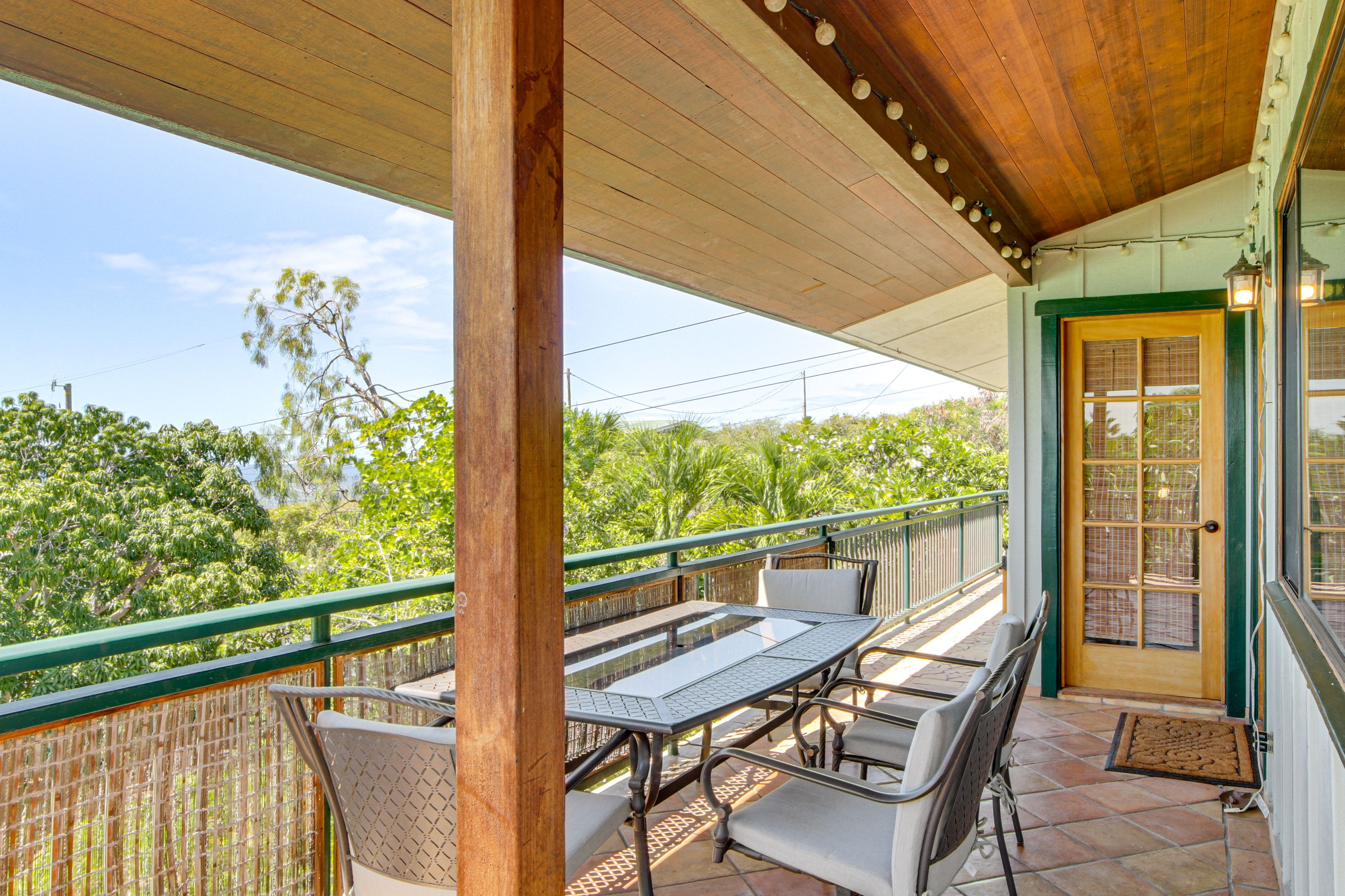 Wraparound Lanai