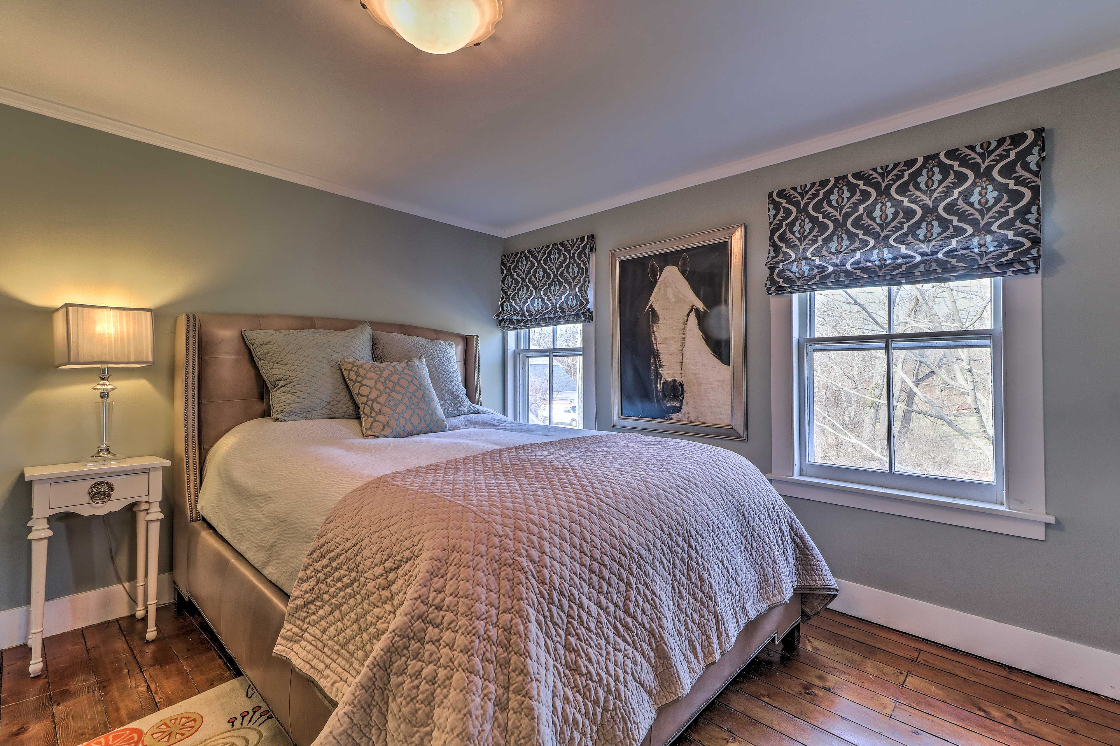Bedroom 2 | Queen Bed