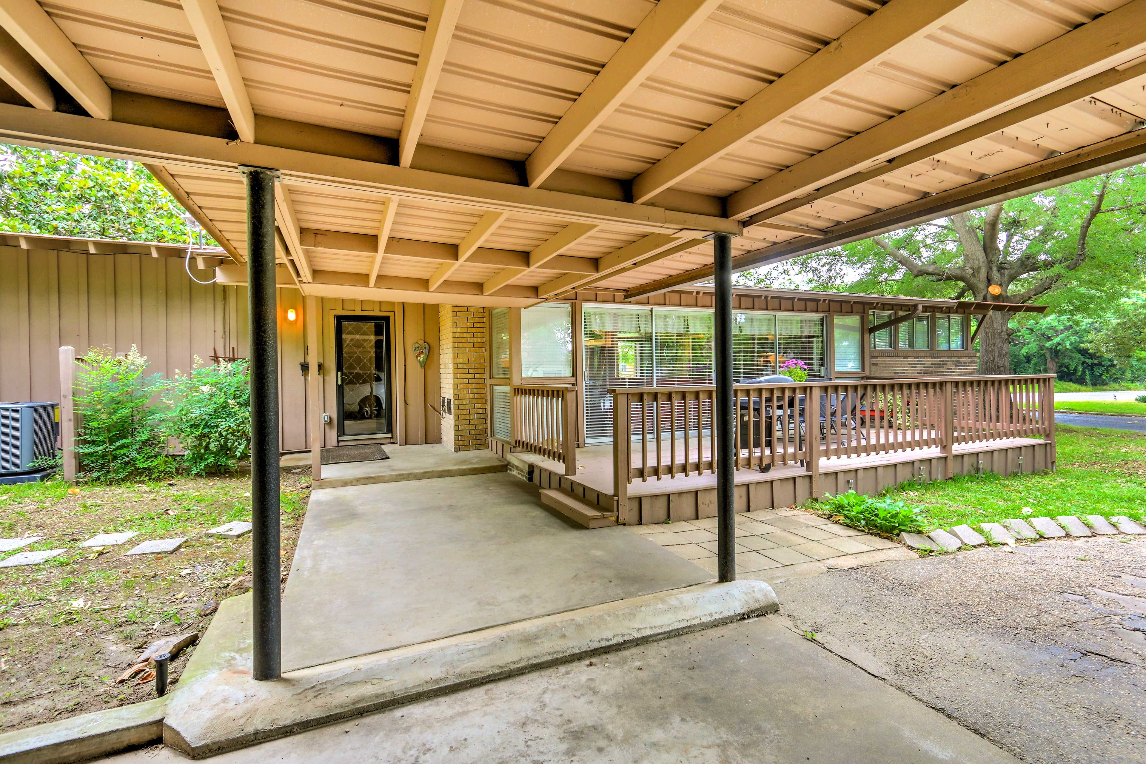 Parking | Carport (2 Vehicles)