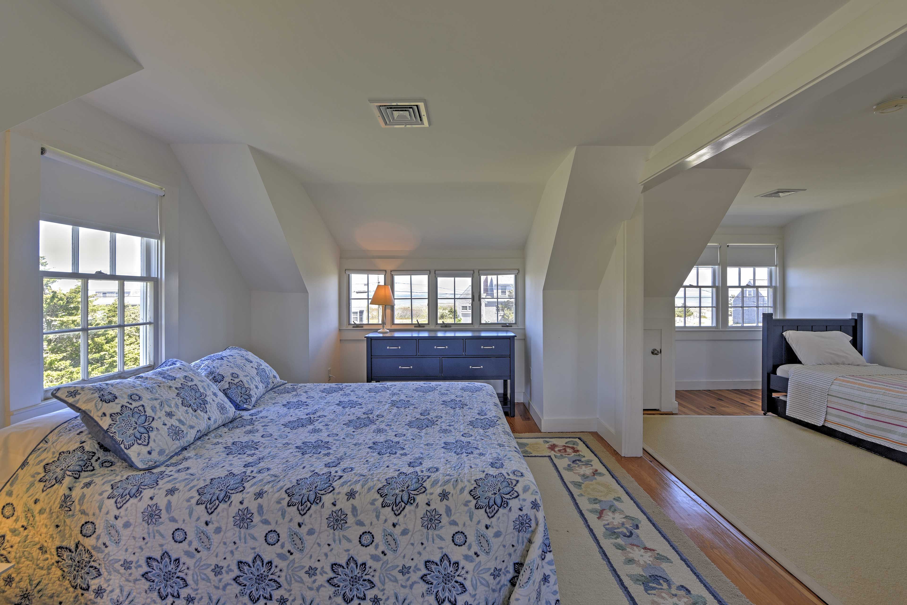 Plenty of bed space for everyone here!