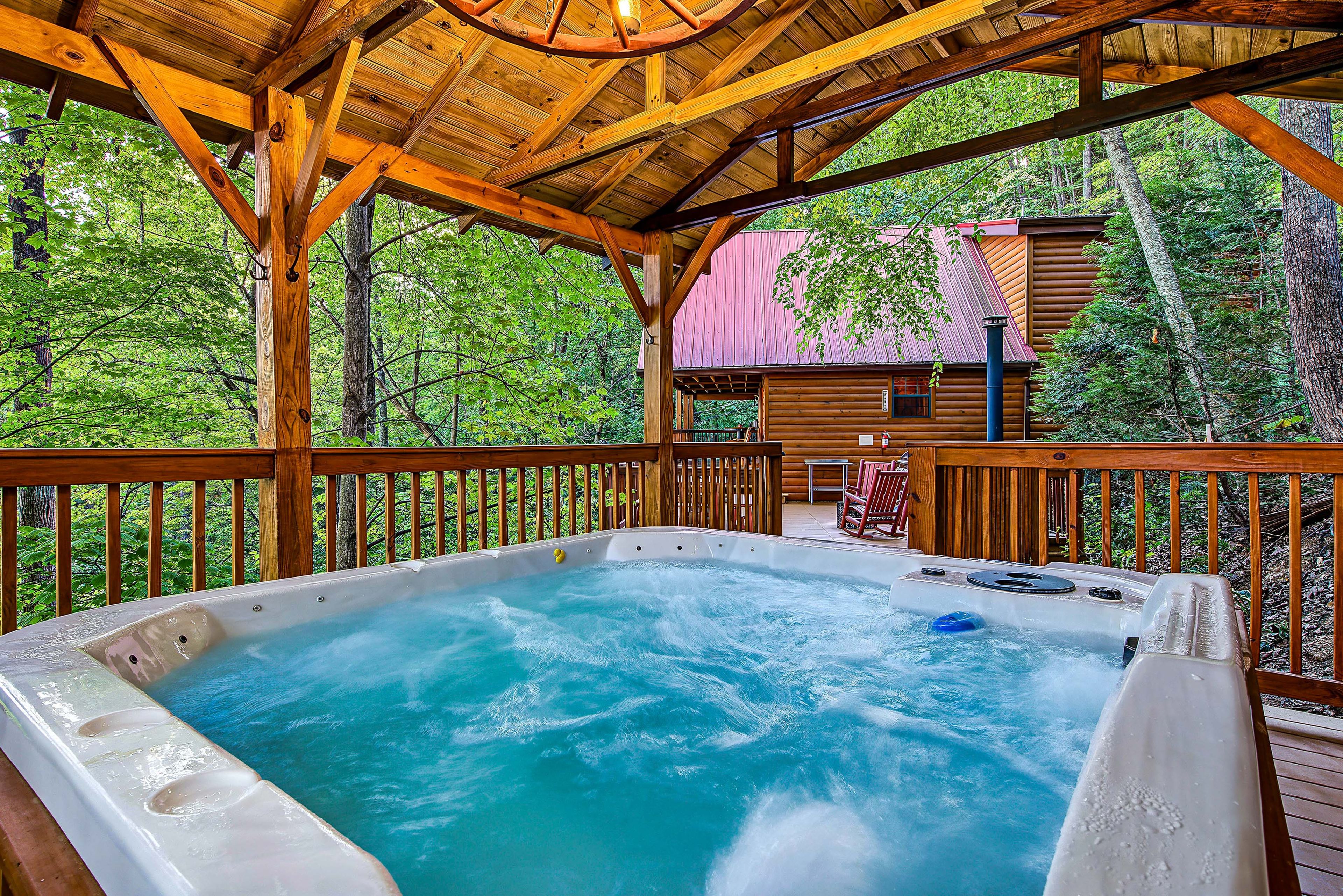 Sevierville Vacation Rental | 2 BR | 2 BA | 1,200 Sq Ft