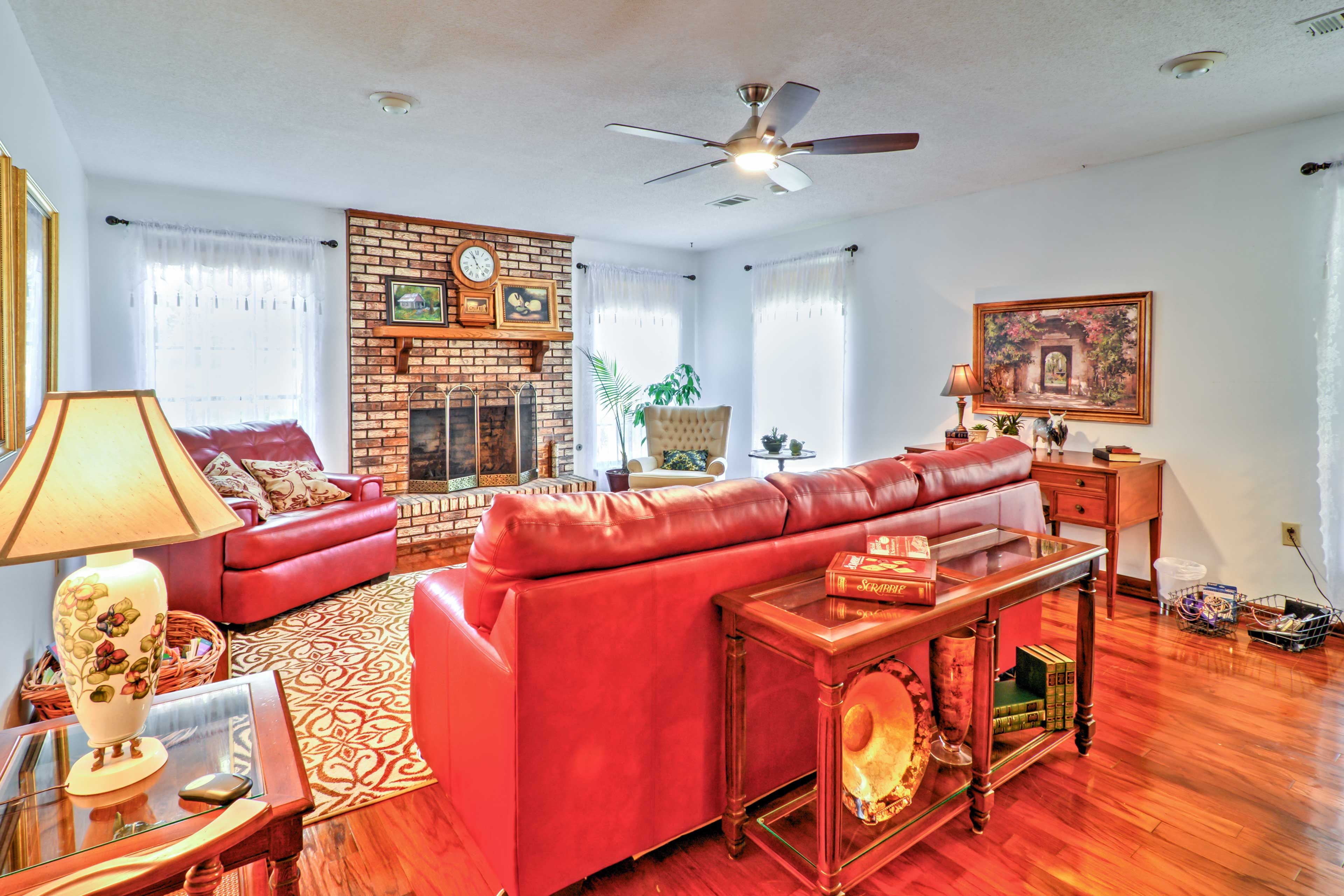 Hardwood floors meet your feet in this living area and in the bedrooms.