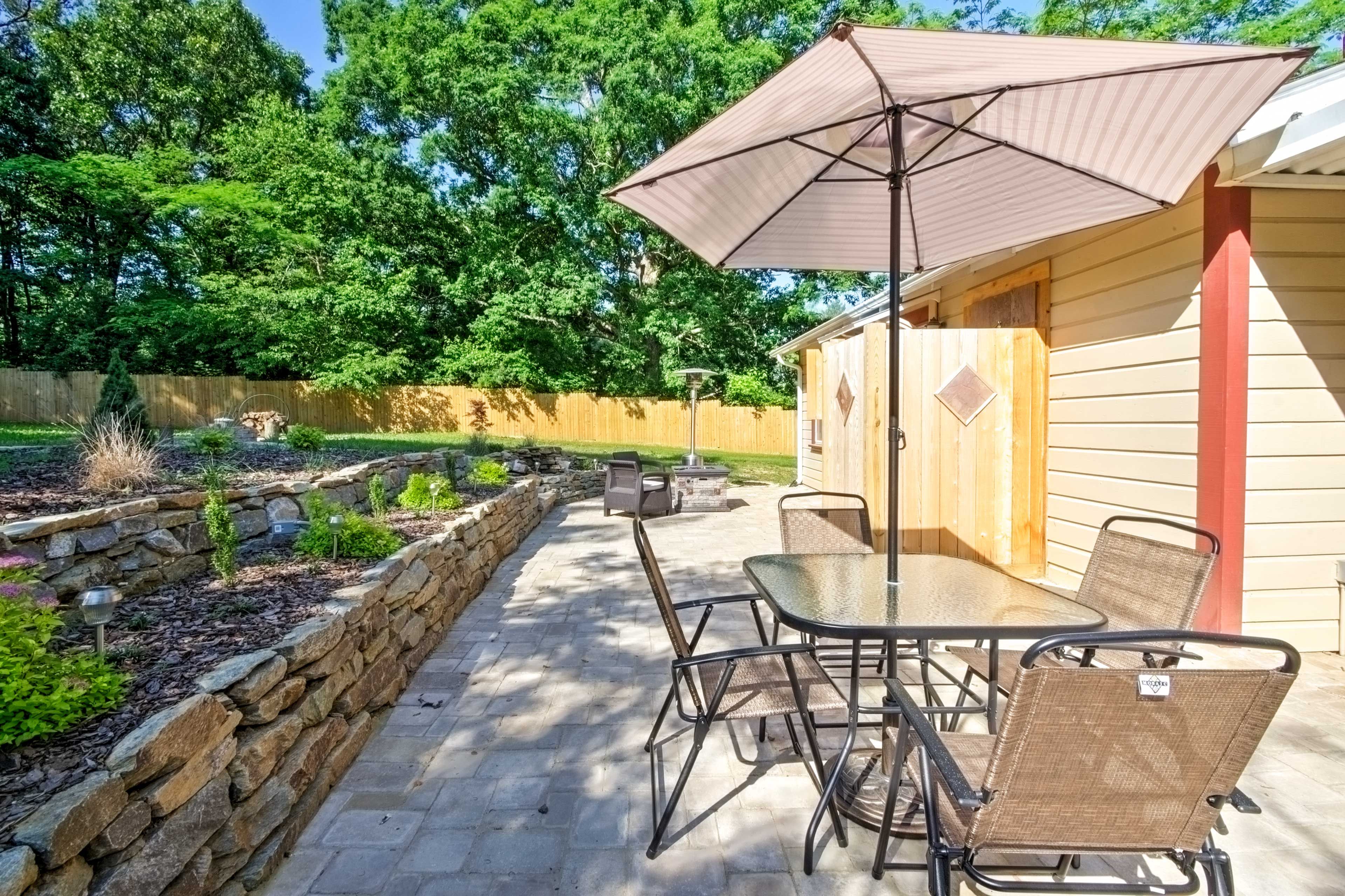 Opt to feast on your home-cooked meals inside or outside at the outdoor table.