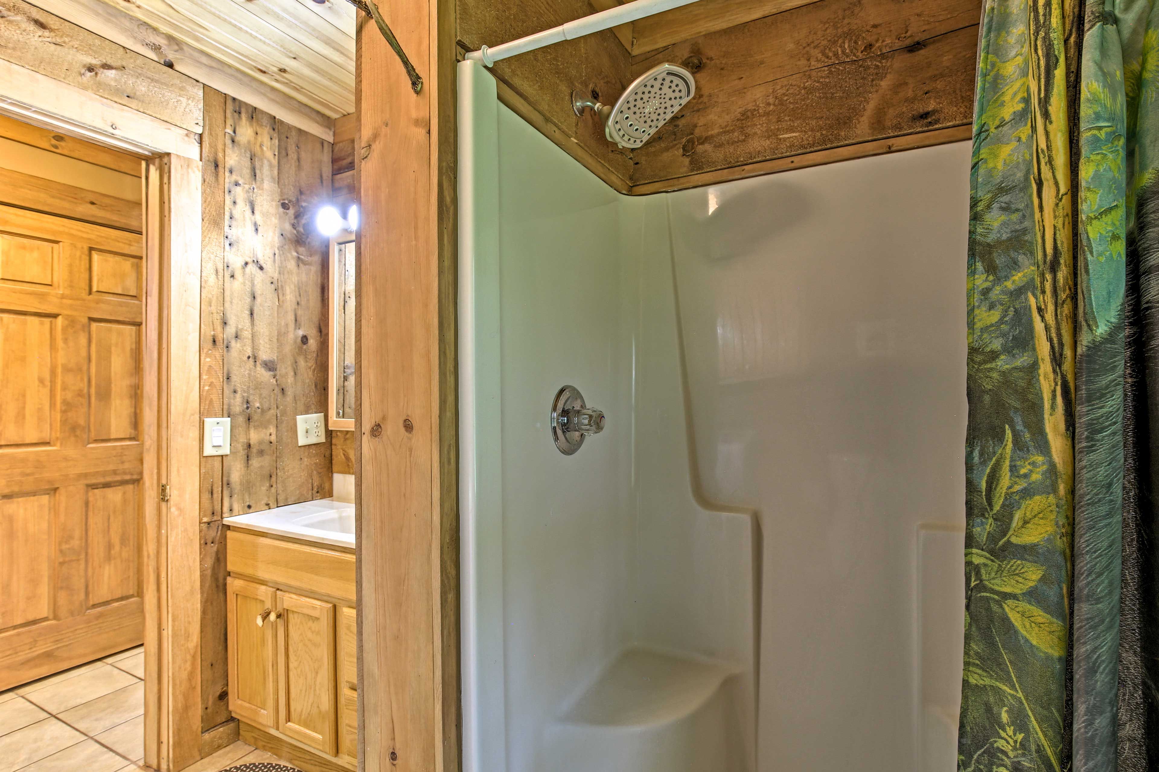 Full Bathroom