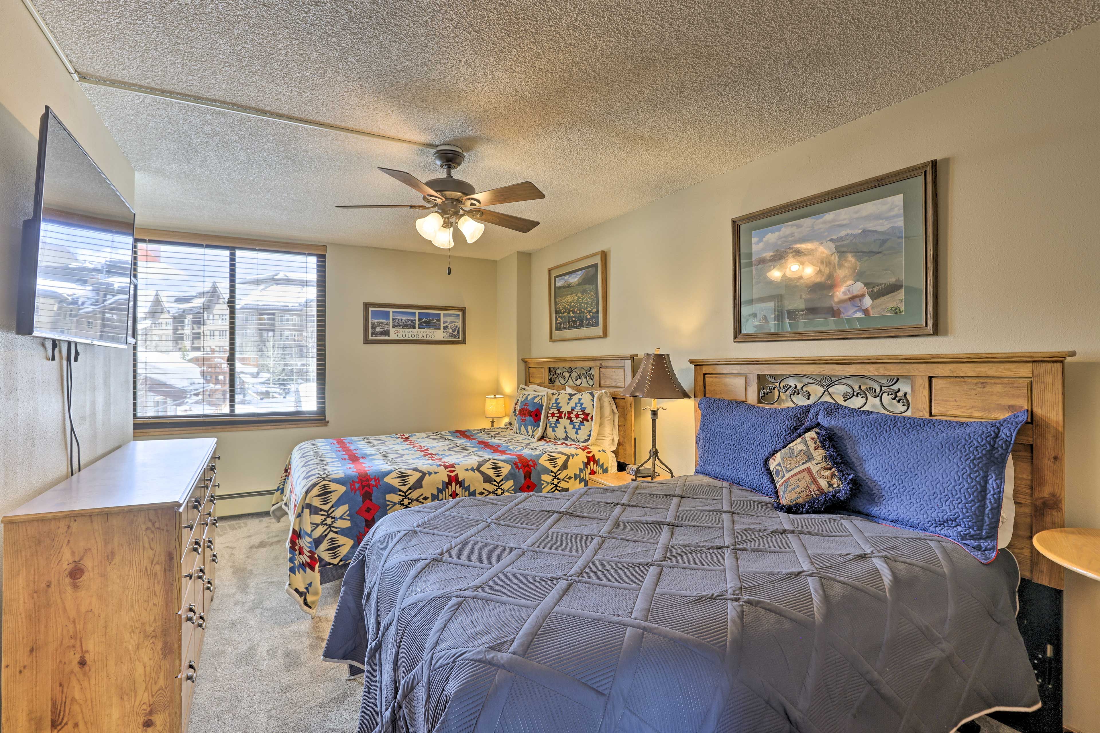 Bedroom 2 | 2 Queen Beds