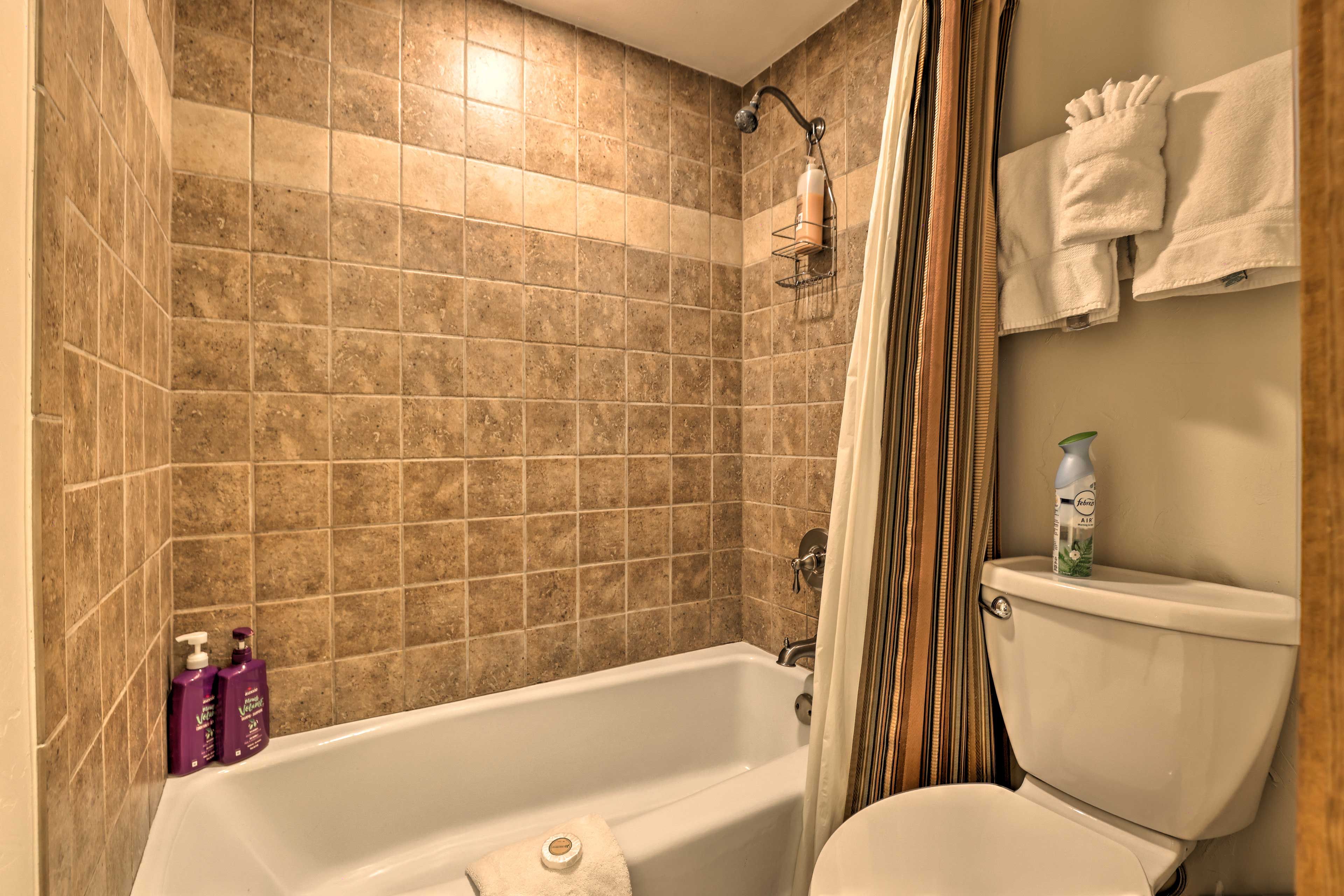En-Suite Bathroom