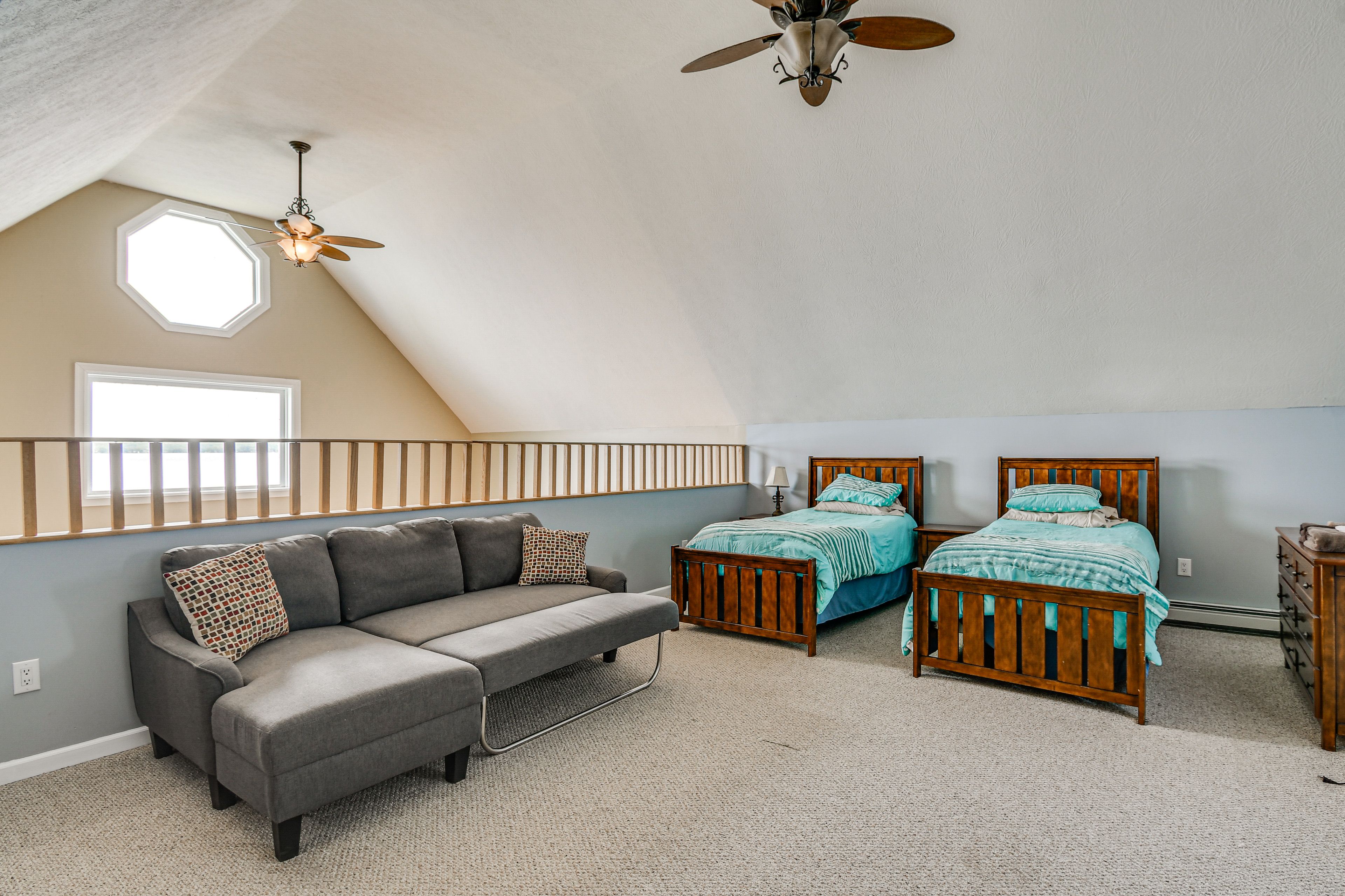 Loft | 2 Twin Beds, Queen Sleeper Sofa | Upper Level