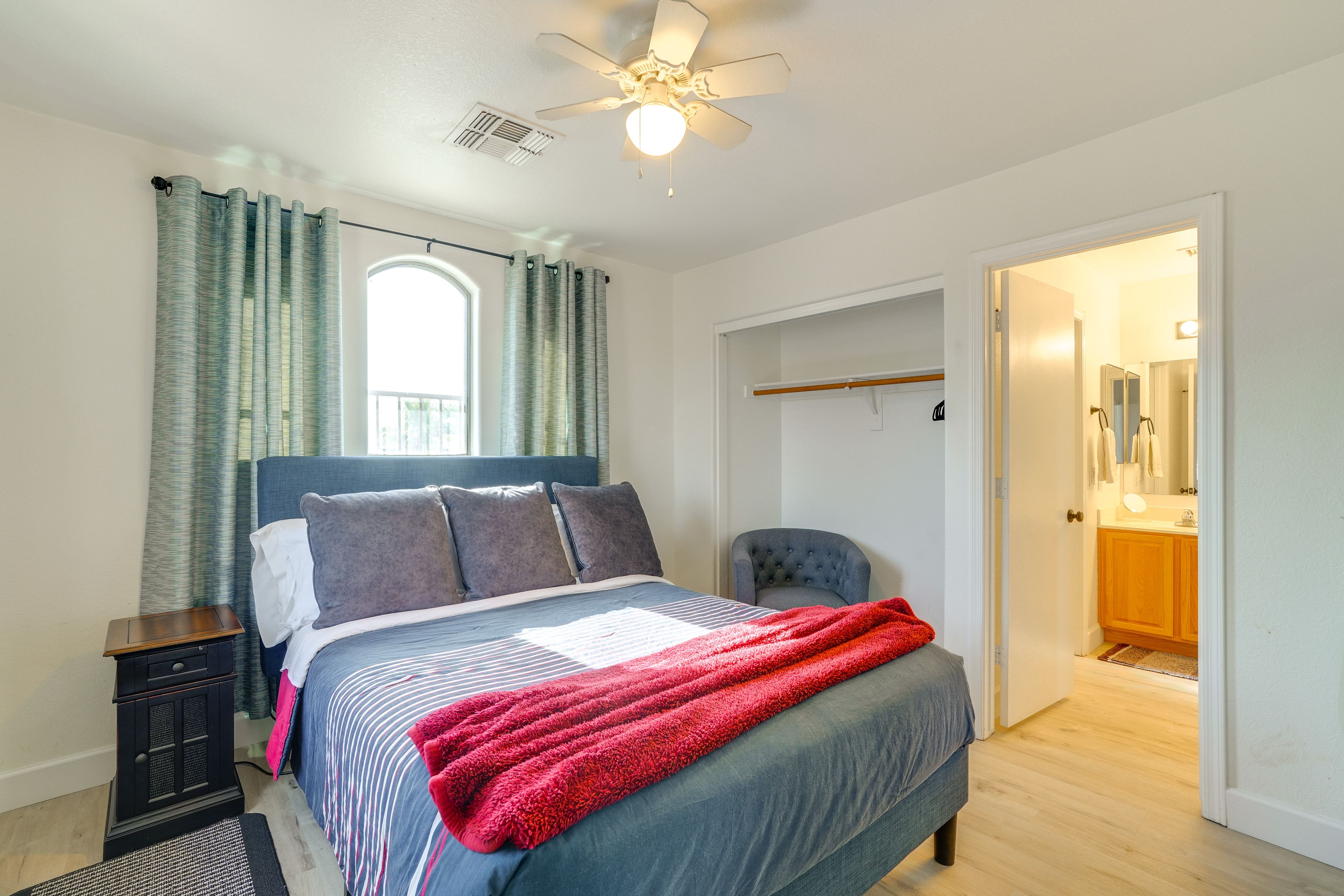 Bedroom 3 | Full Bed