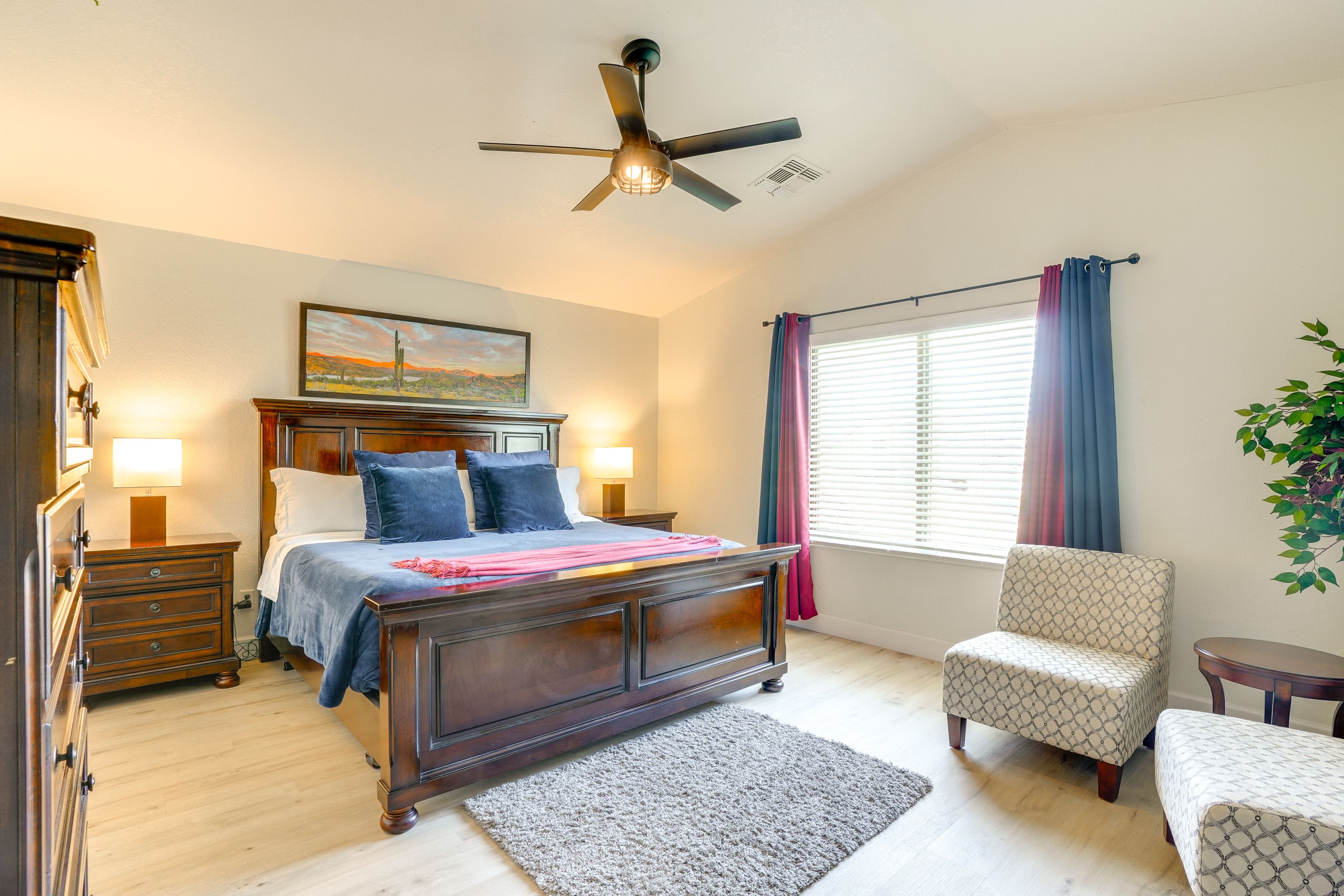 Bedroom 1 | King Bed | Smart TV