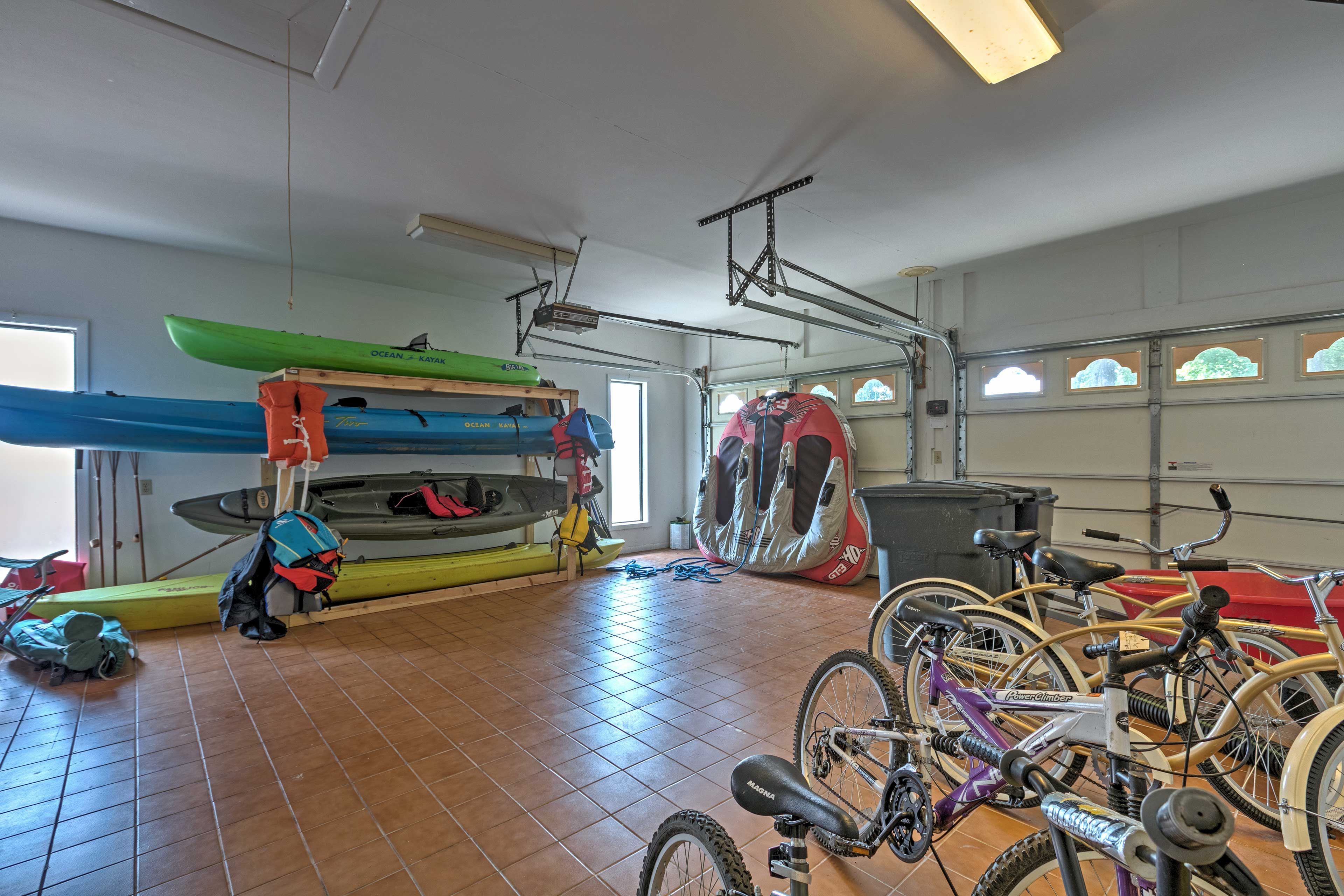 Garage | Bicycles | Kayaks