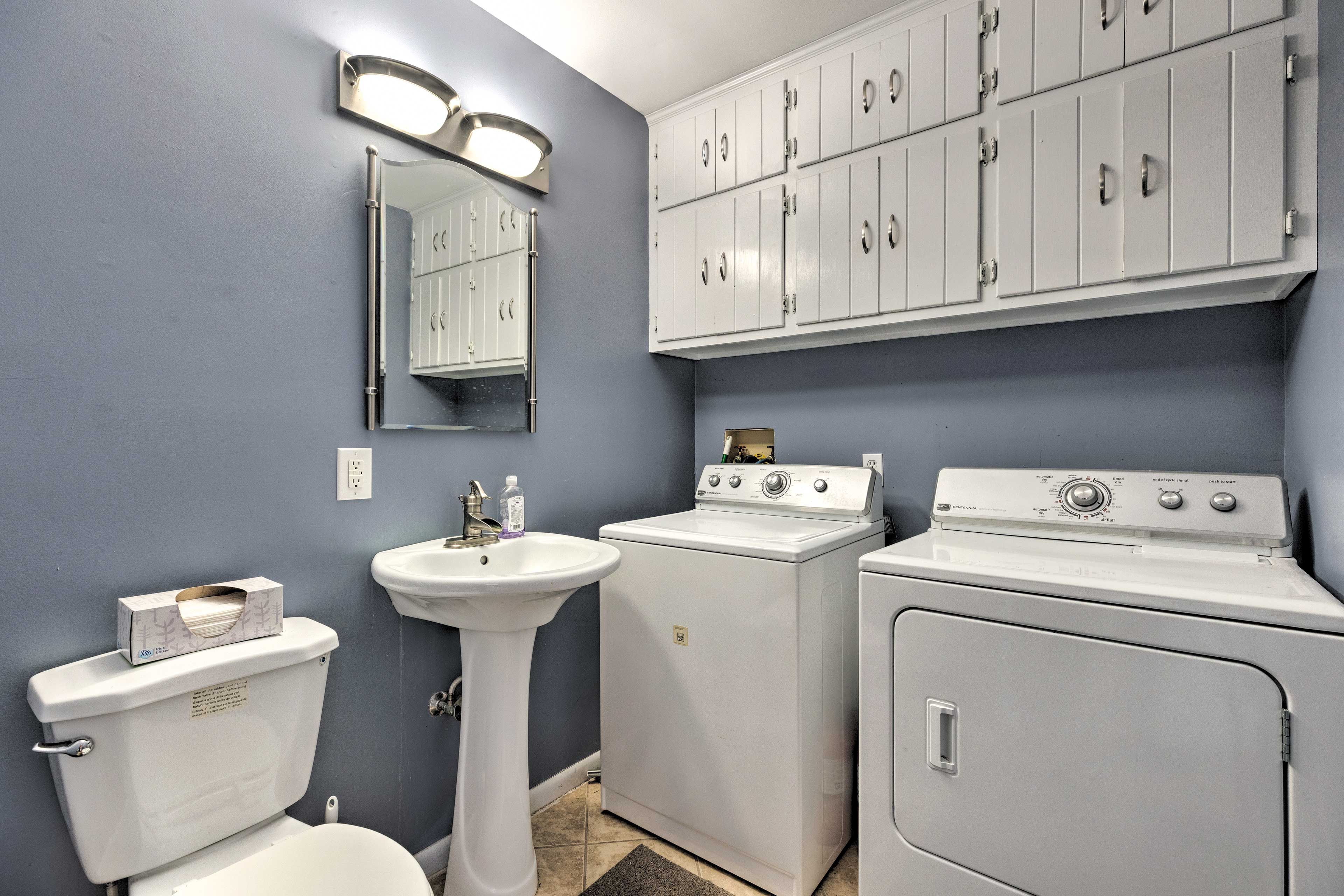 Laundry Room | Half Bathroom | Washer/Dryer