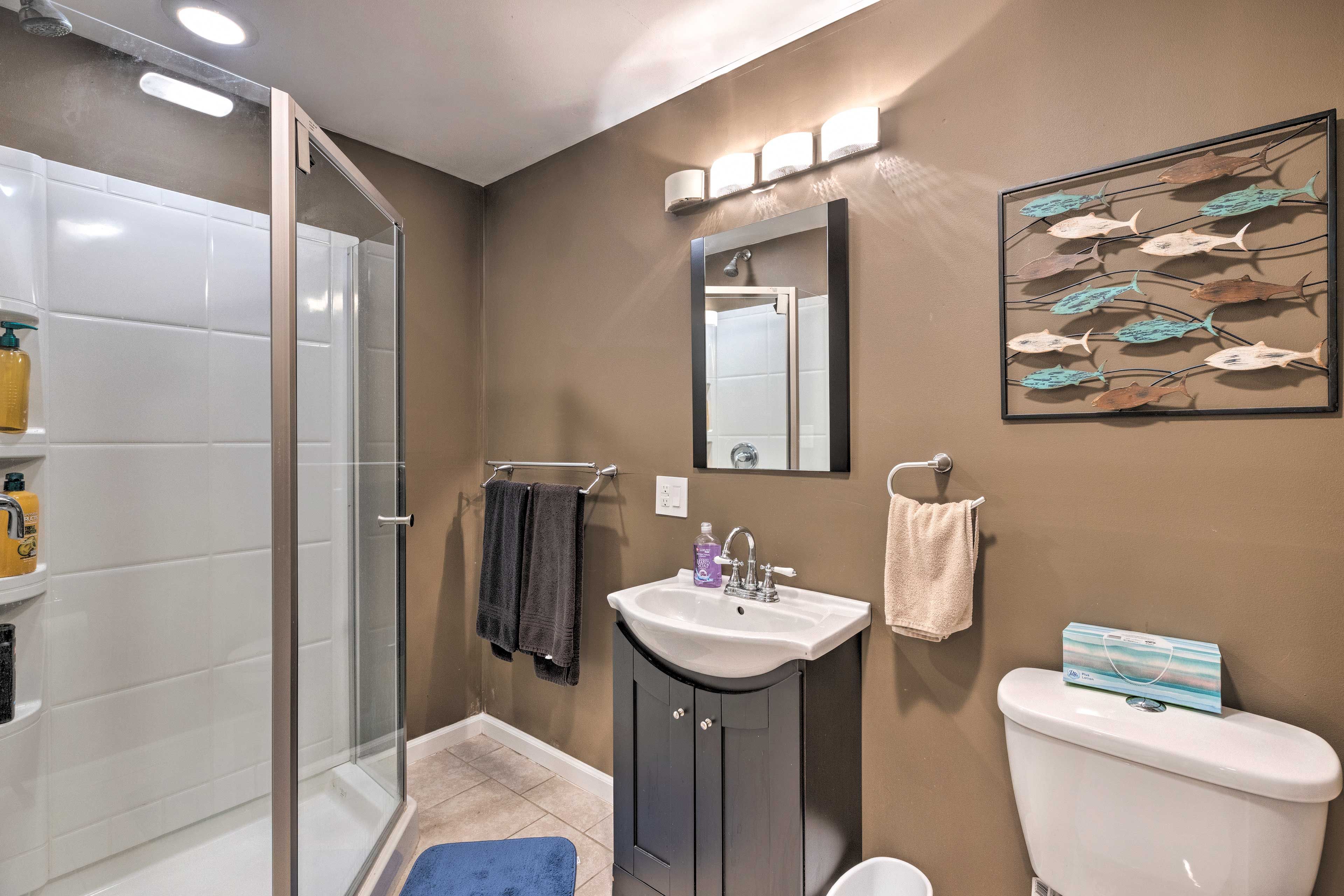 Full Bathroom