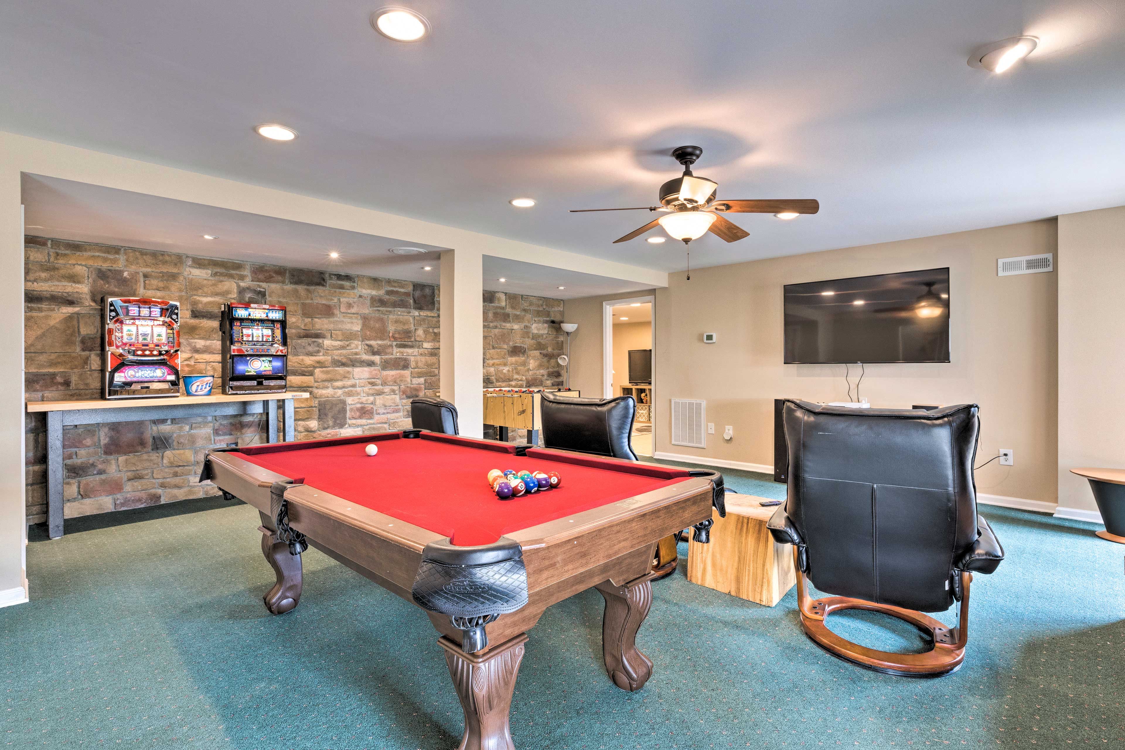 Downstairs Game Room | Slot Machines No Longer Available | TV w/ YouTube TV