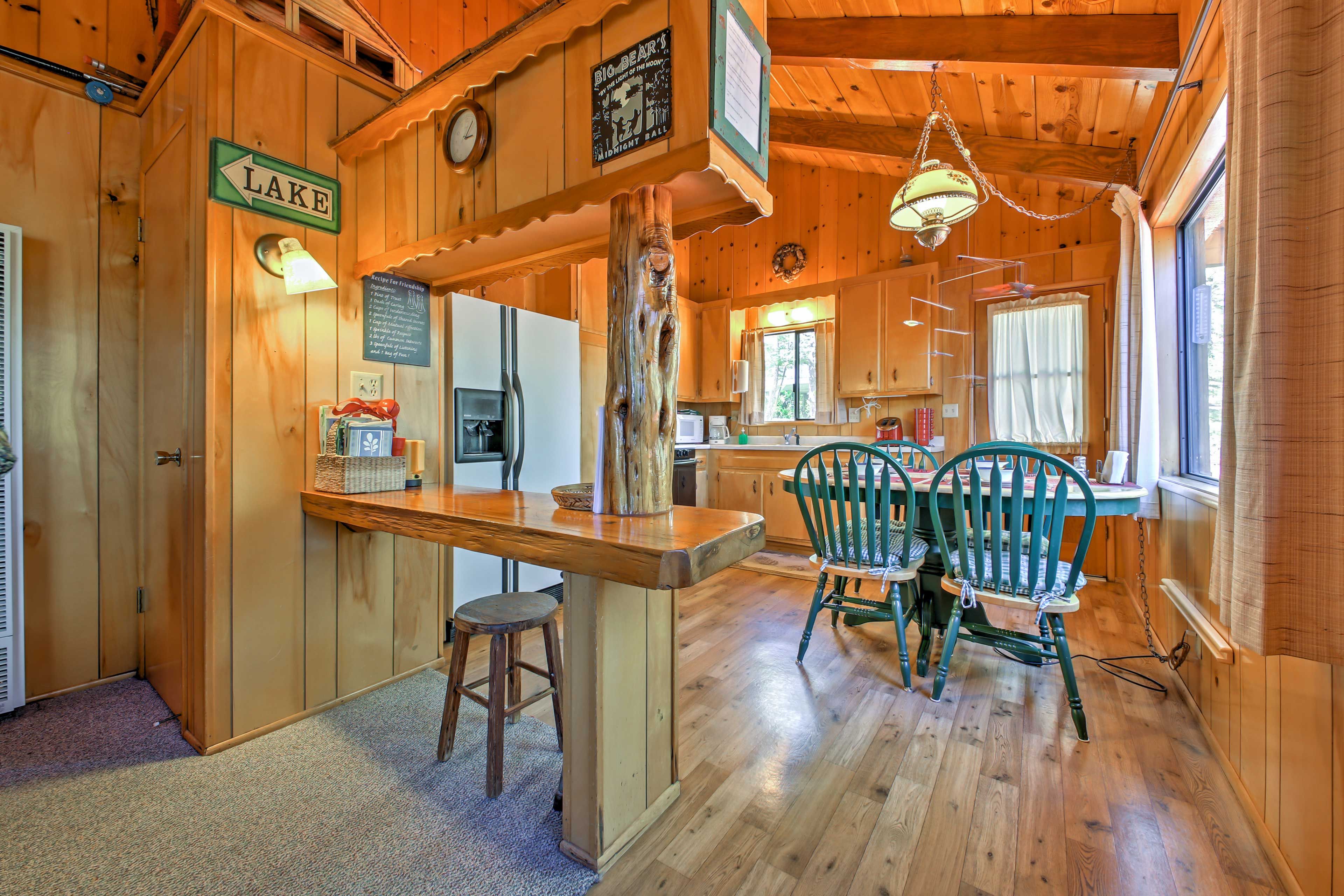 Kitchen | Coffee Maker | Ice Maker | Crockpot | Toaster | Spices