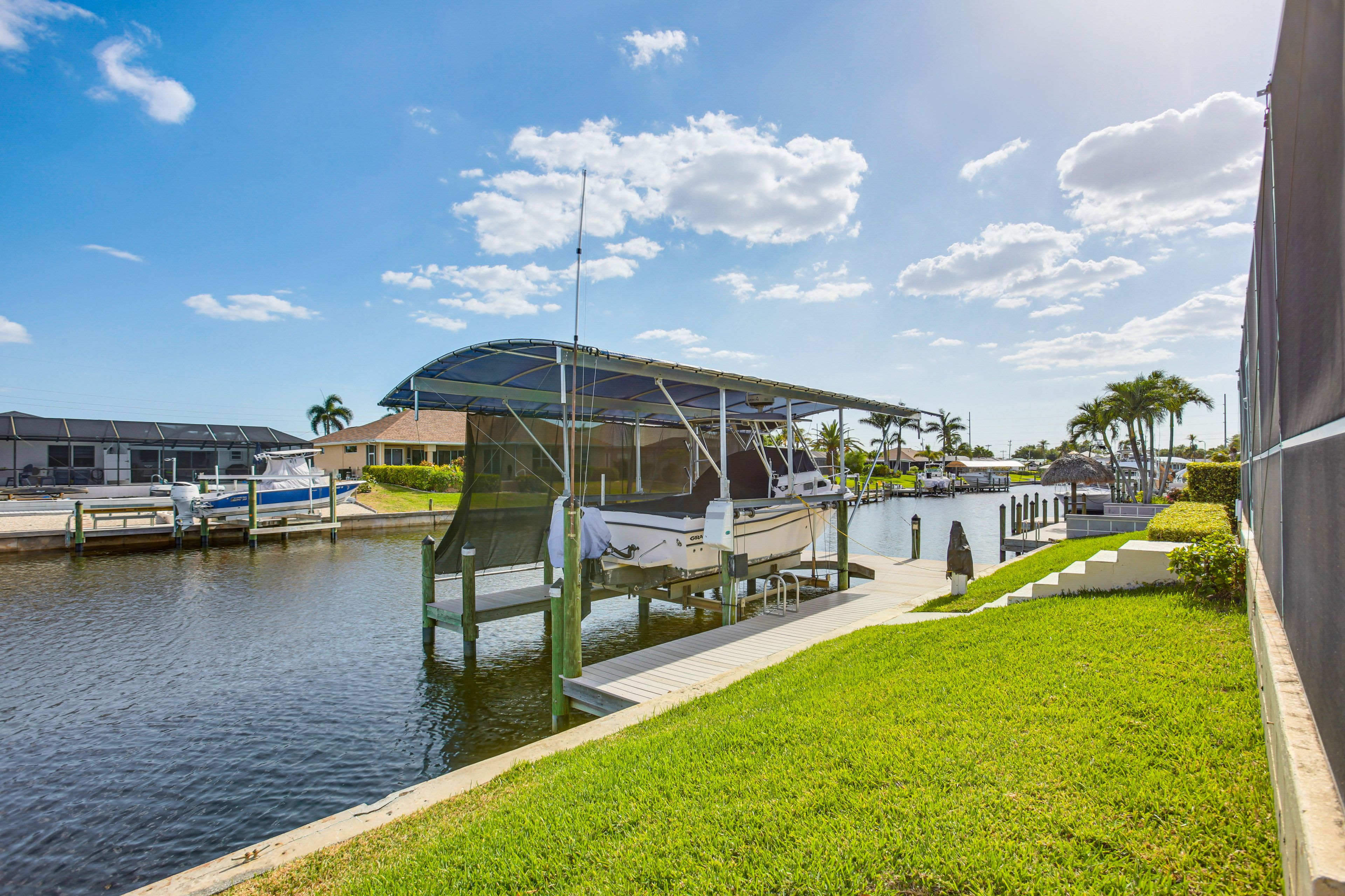Private Yard | Boat Dock