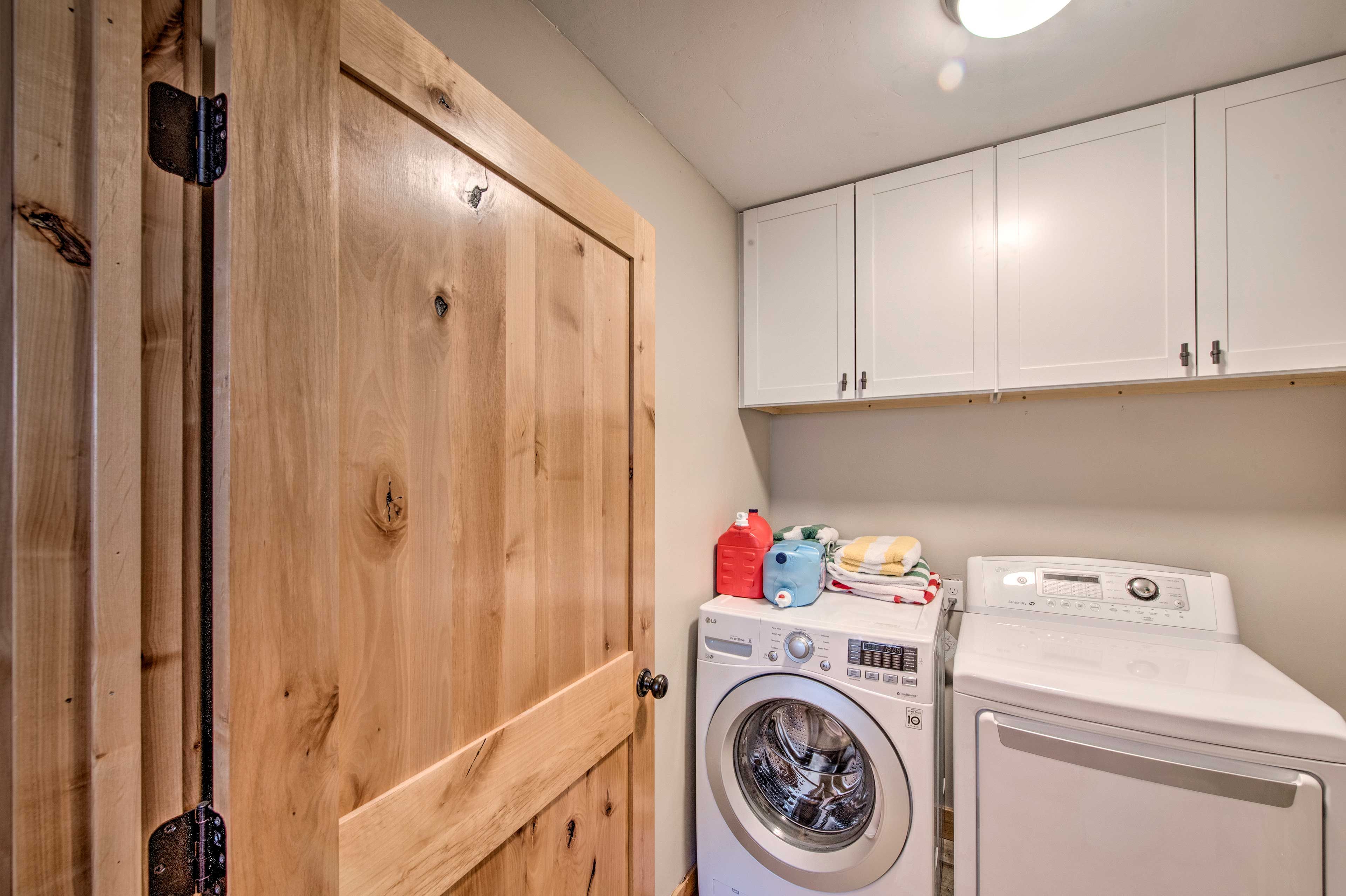 Washer & Dryer