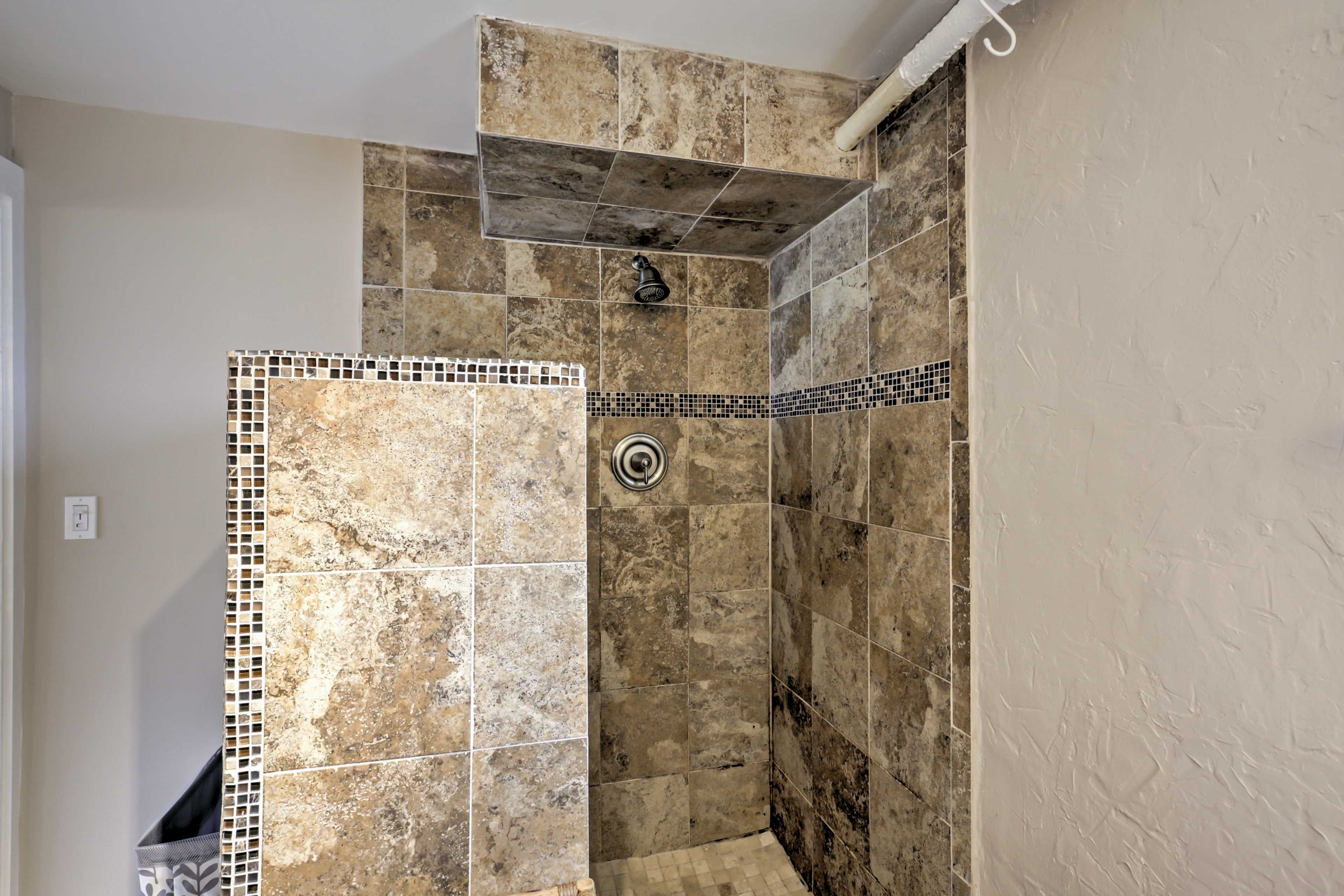 Freshen up in this luxurious shower.