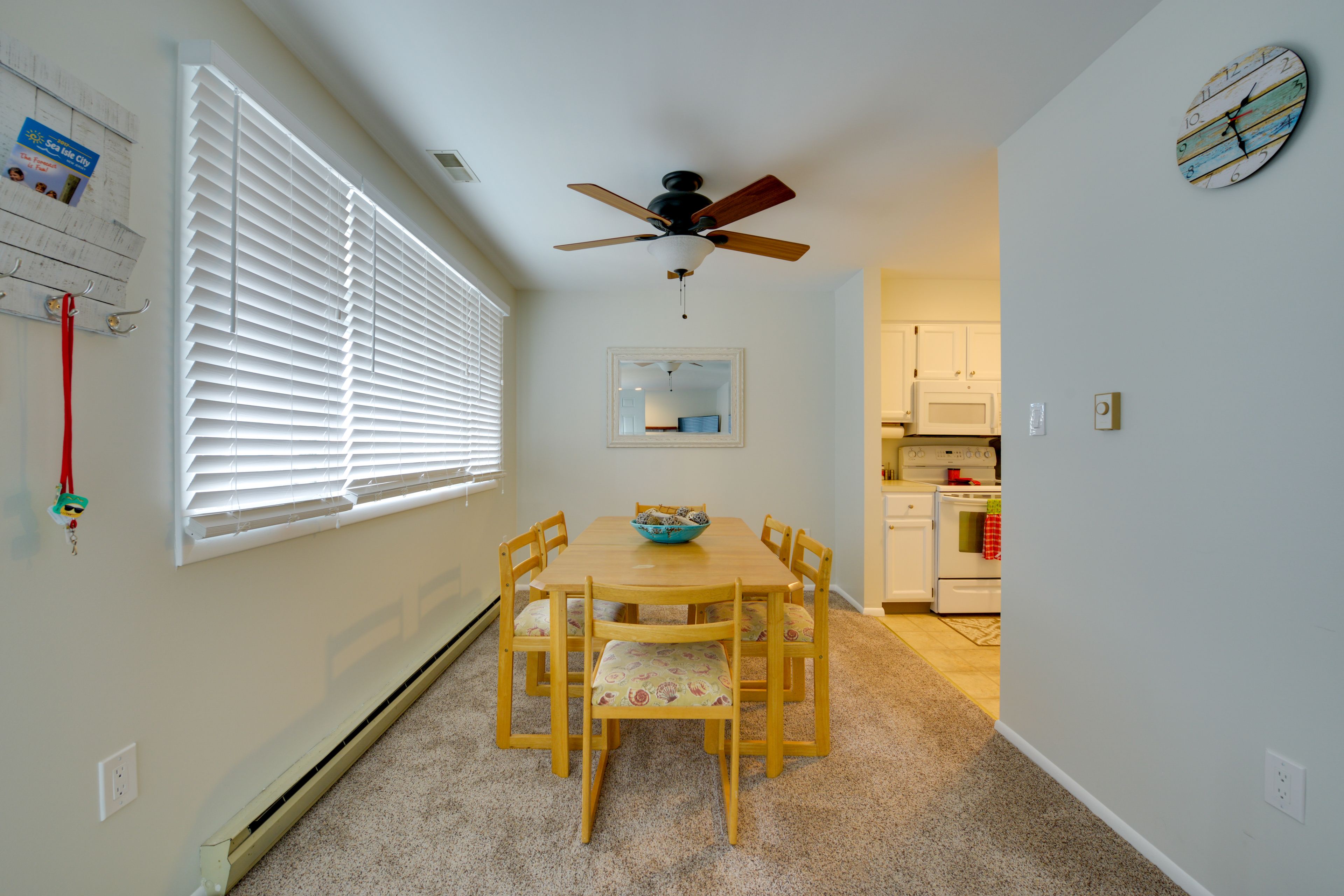 Dining Area | Dishware & Flatware