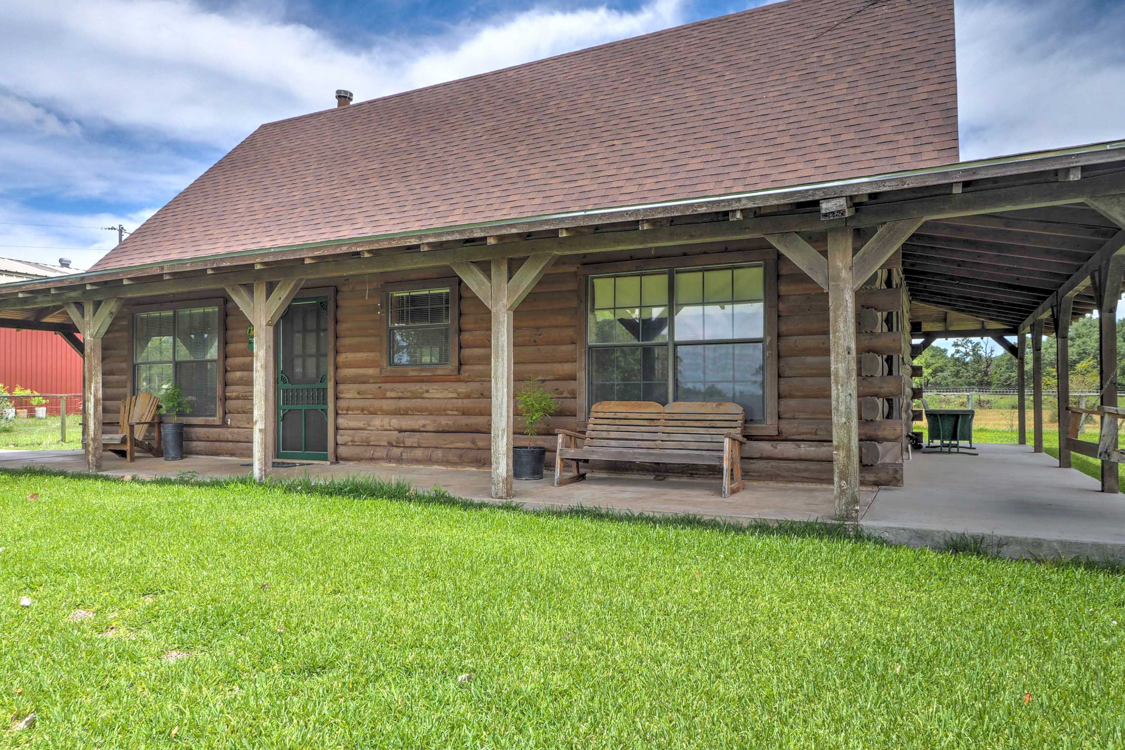Carmine Vacation Rental | 2BR | 1BA | Stairs Required for Access | 1,100 Sq Ft