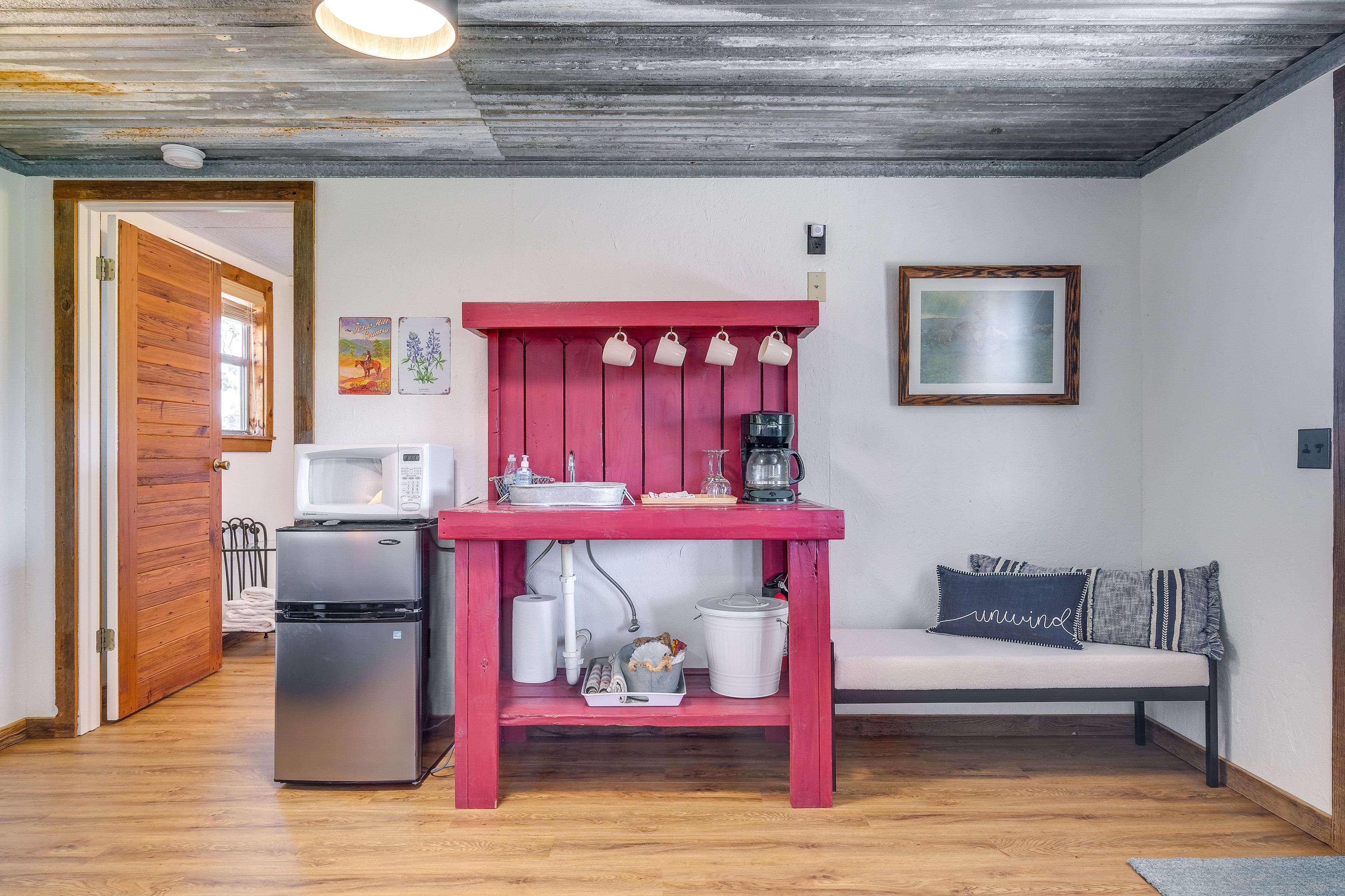 Kitchenette | Mini-Fridge | Coffee Maker | Microwave