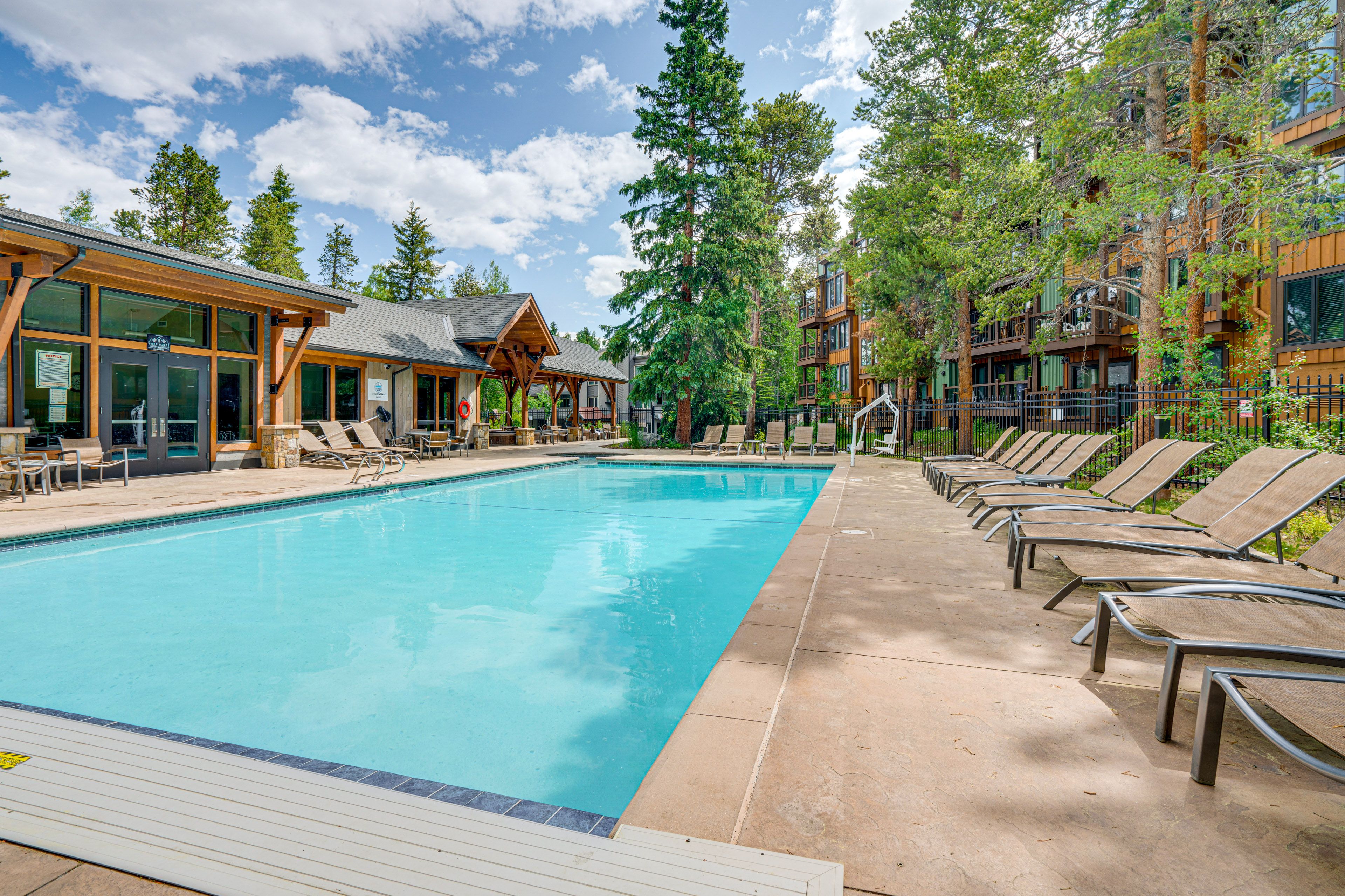 Timbernest Condominiums | Community Amenities