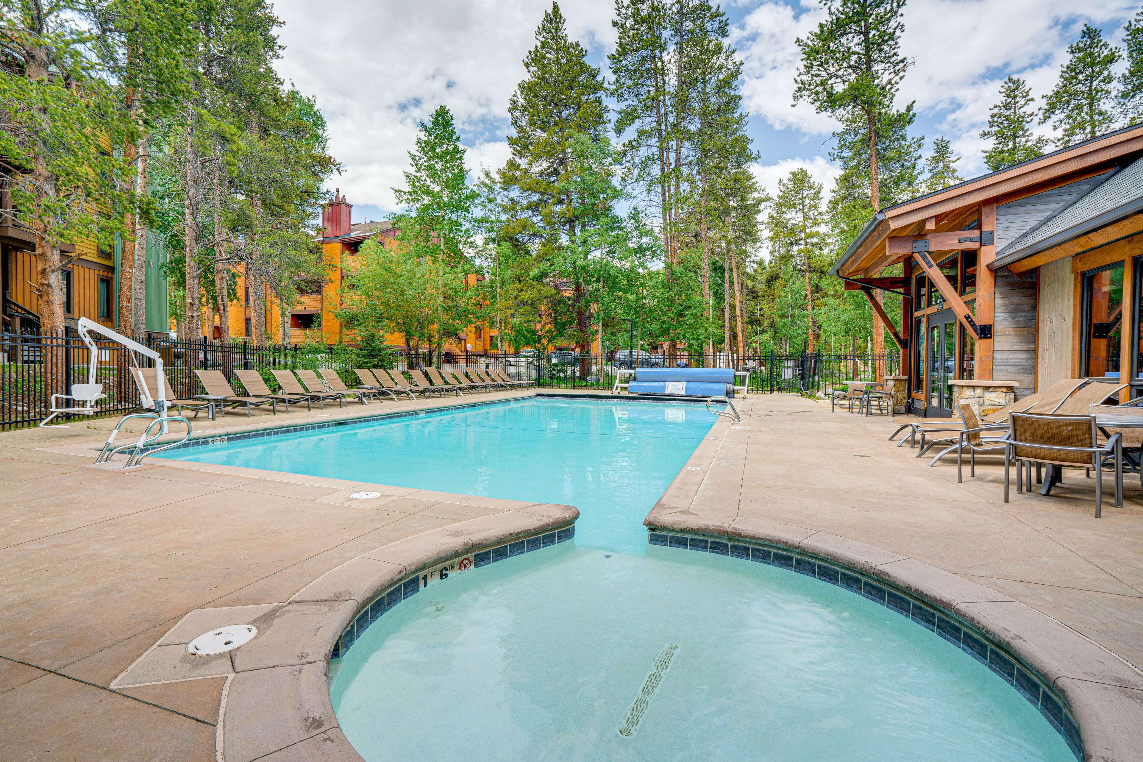 Breckenridge Vacation Rental | 2BR | 2BA | 2 Steps Required | 1,000 Sq Ft