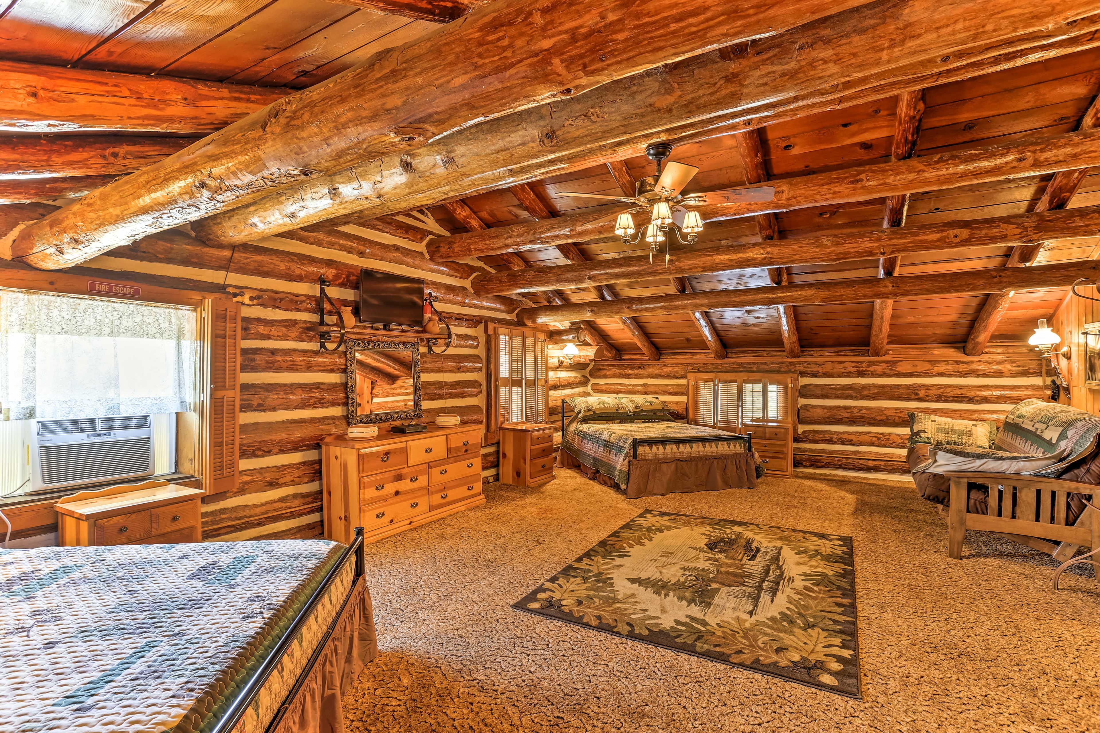 Bedroom 1 | 2 Full Beds | Queen Futon