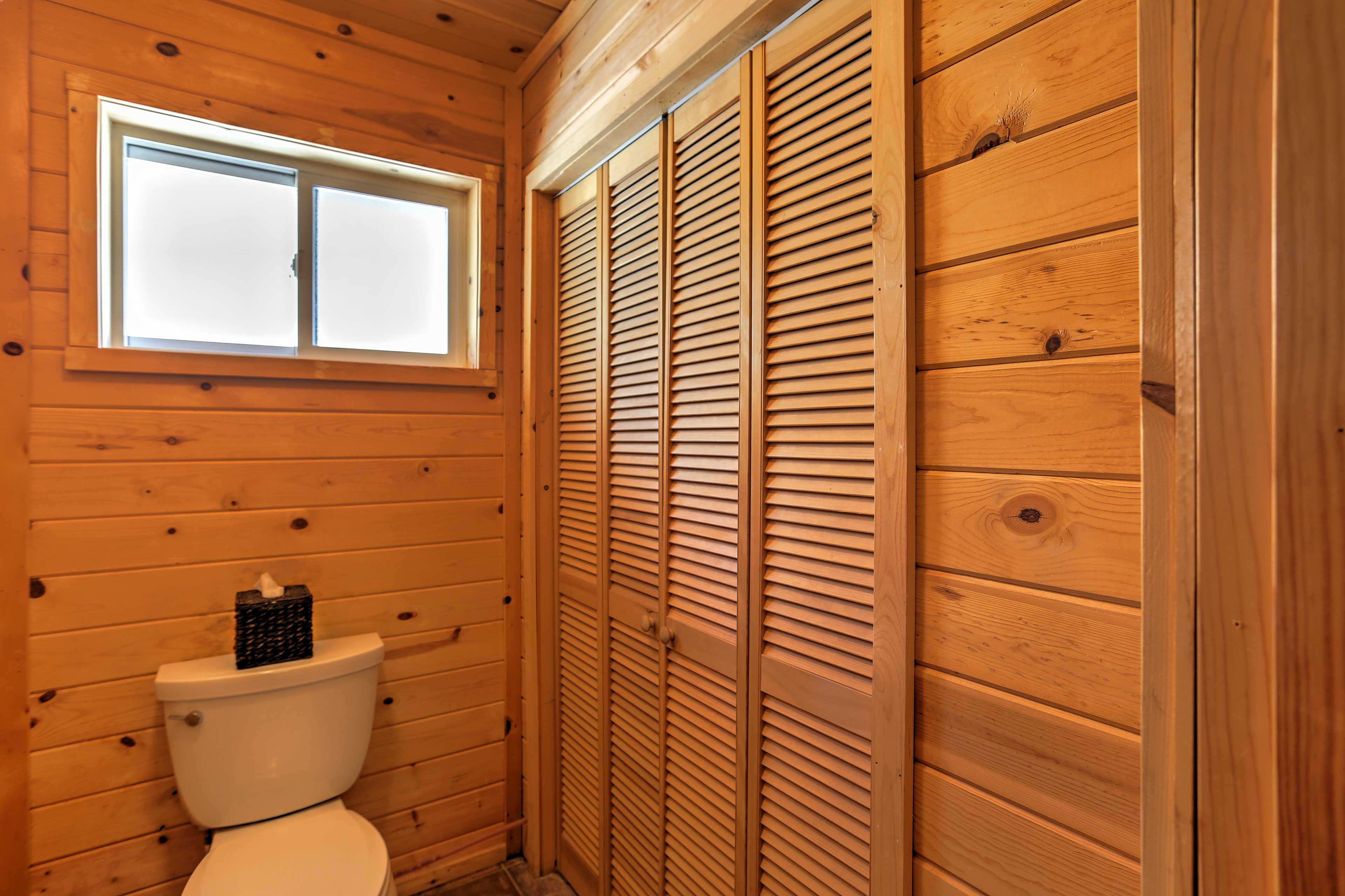 Full Bathroom