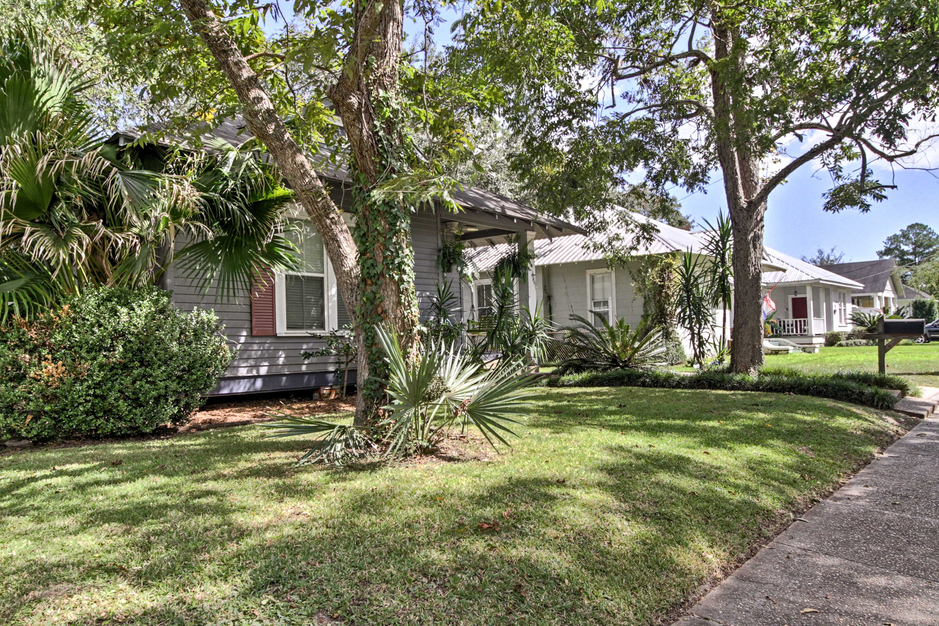 Your tranquil Mississippi retreat awaits you!