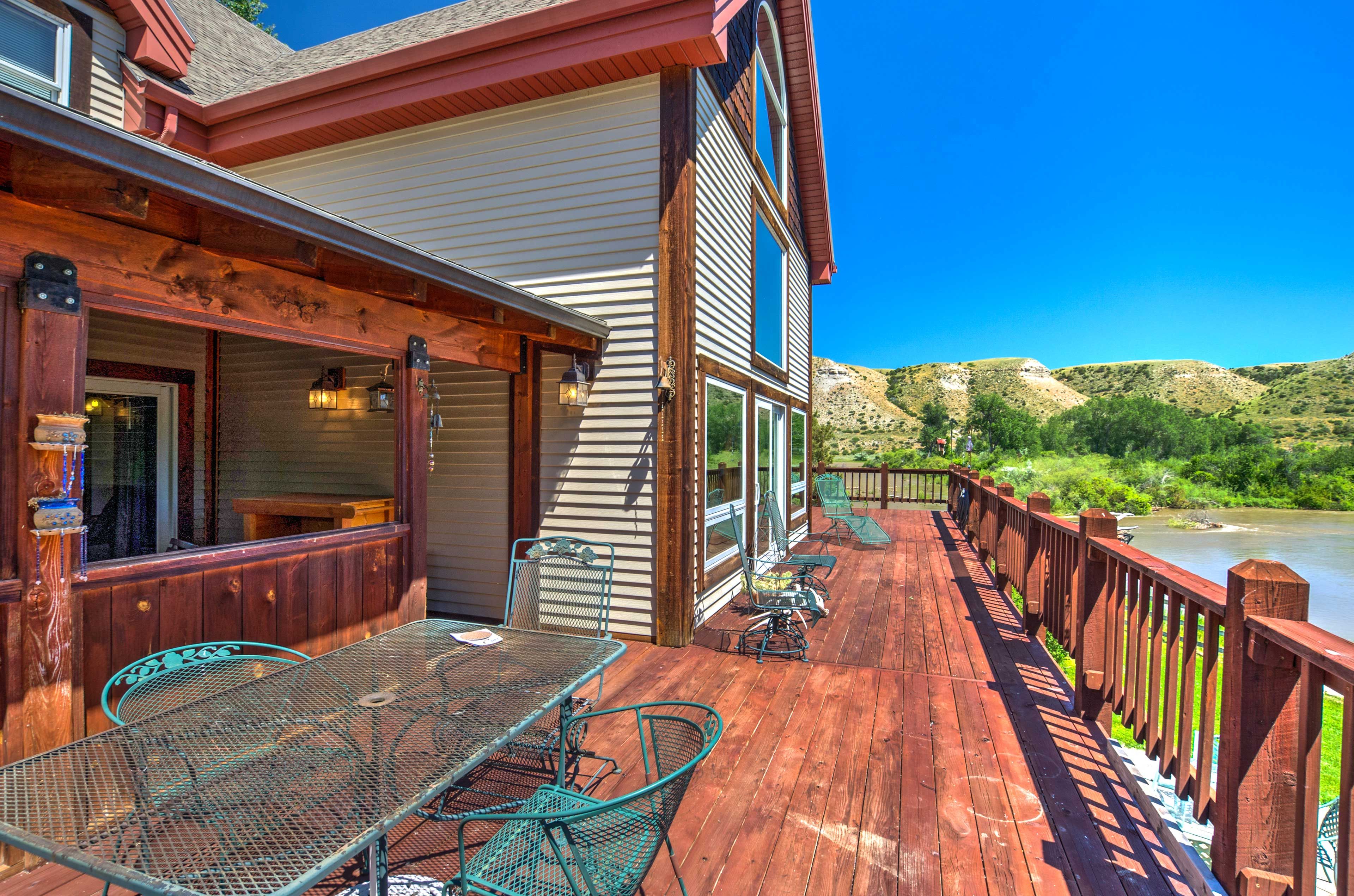 Deck