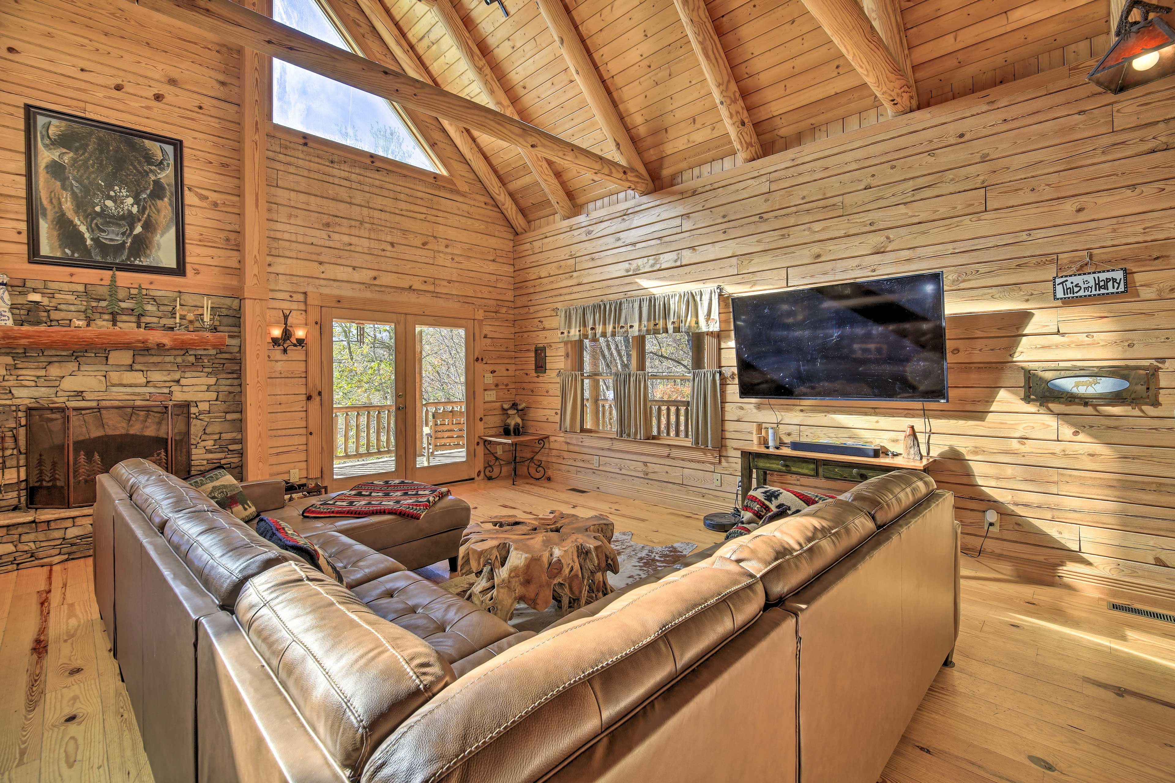Living Room | Cable Access