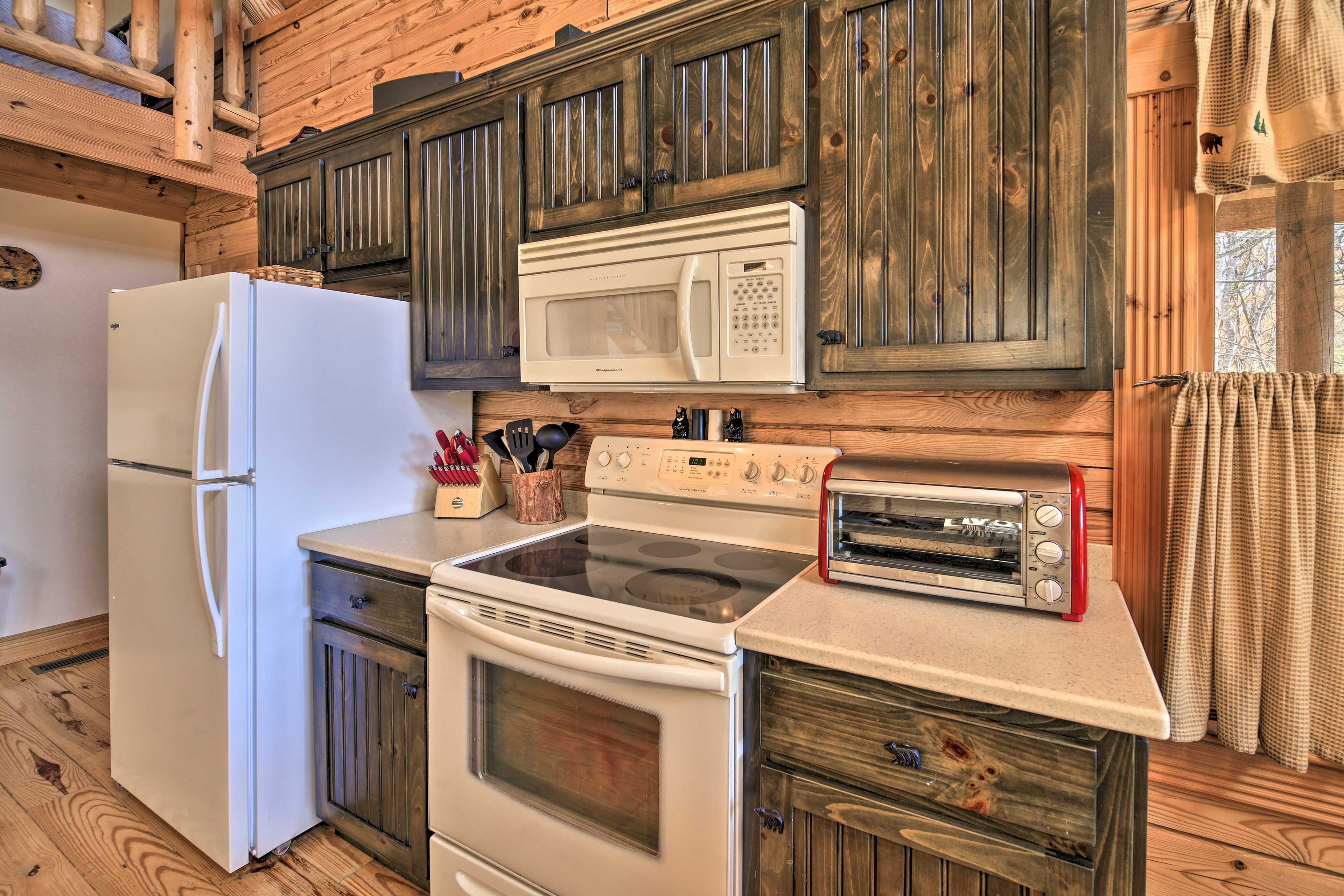 Fully Equipped Kitchen | Ice Maker