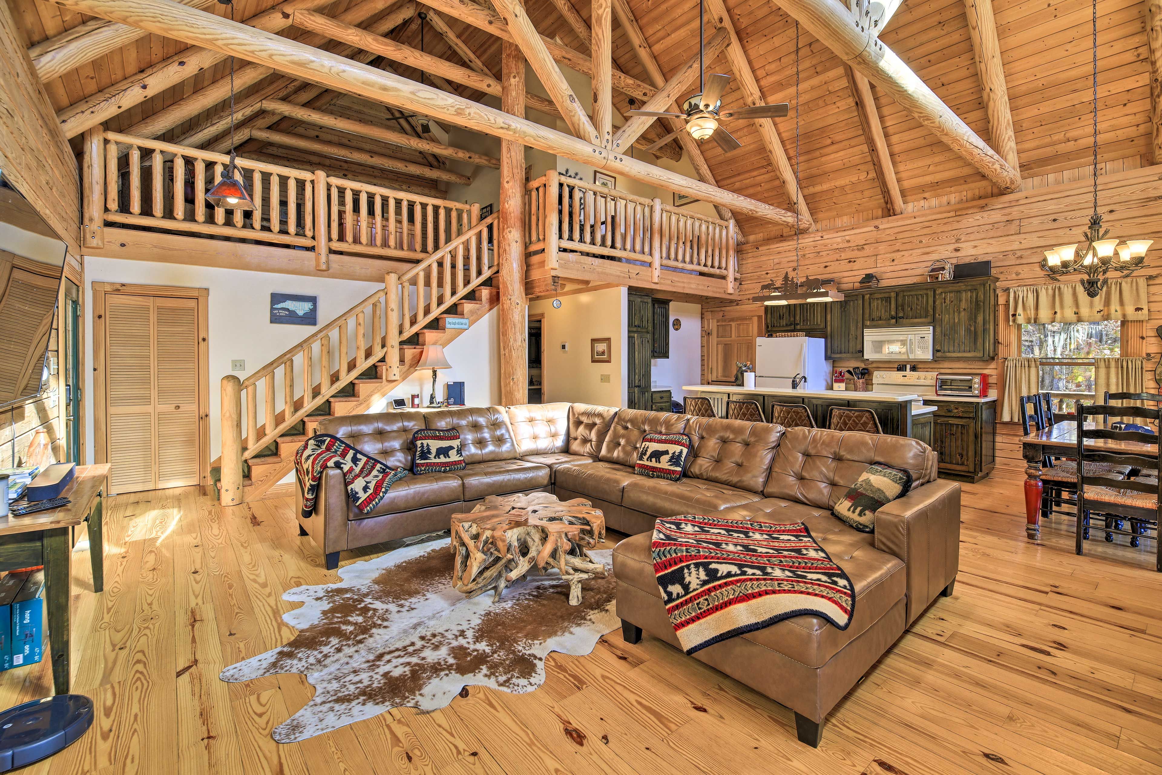 Living Room | Towels & Linens | Bedroom & Bathroom on 1st Floor