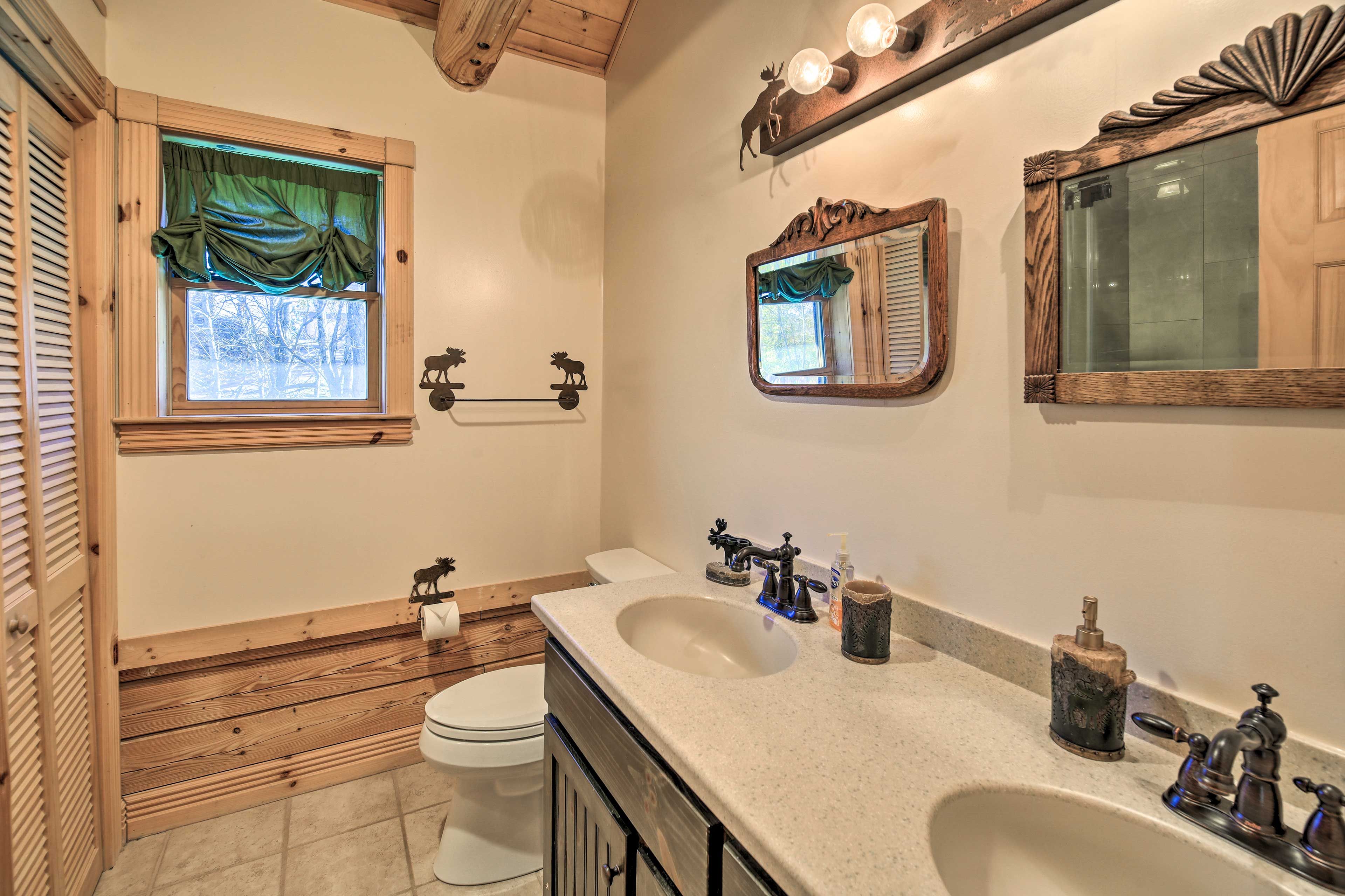 En-Suite Bathroom | Hair Dryer